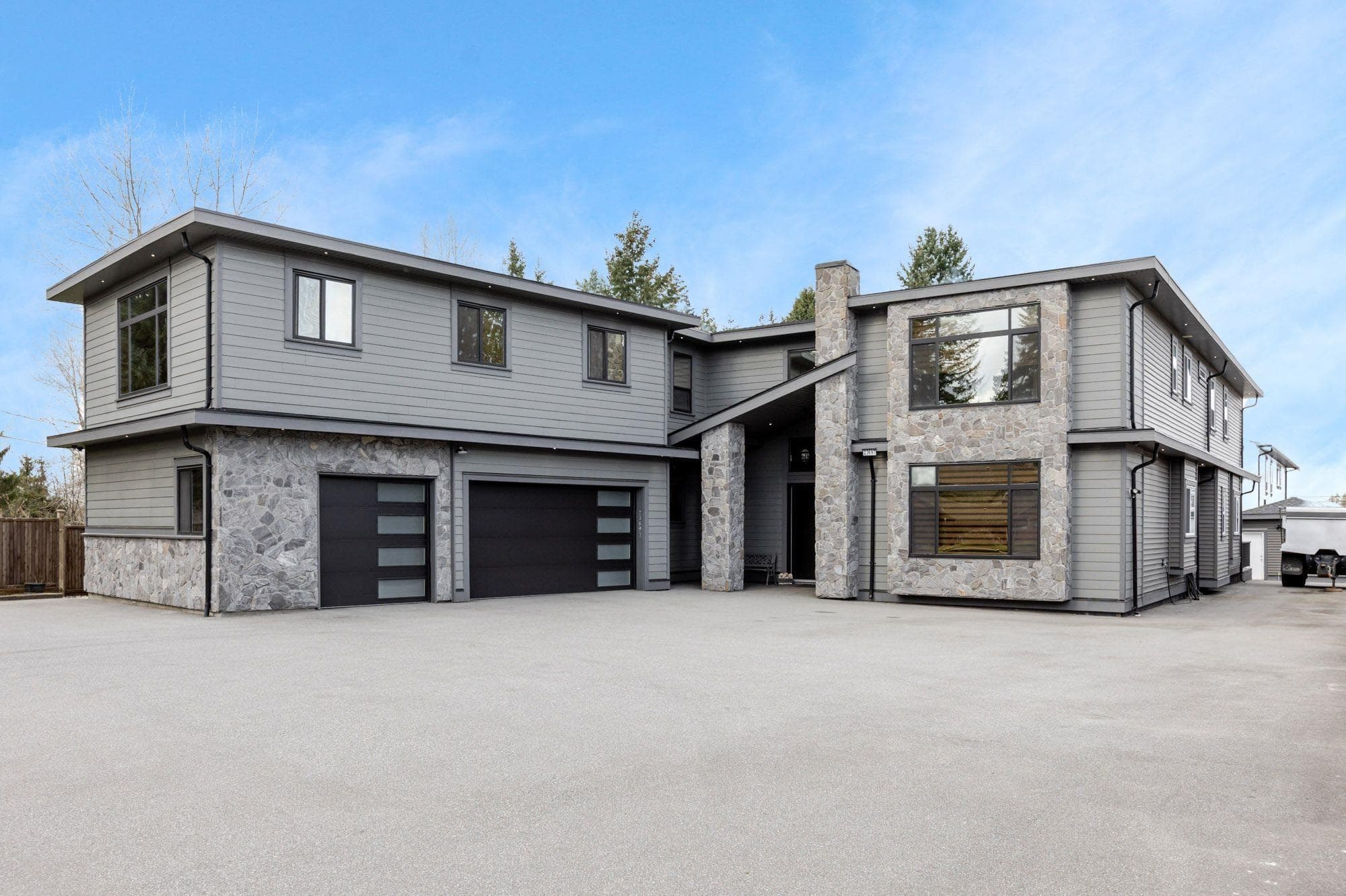 23697 Old Yale Road, Langley, V2Z 2K4 — photo 1