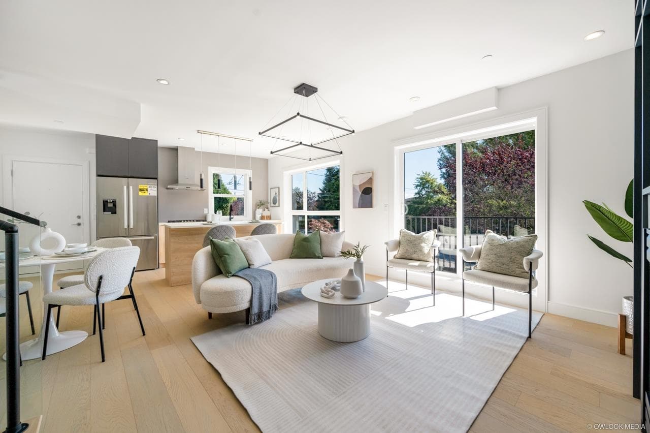 7359 Oak Street, Vancouver, V0V 0V0 — photo 4
