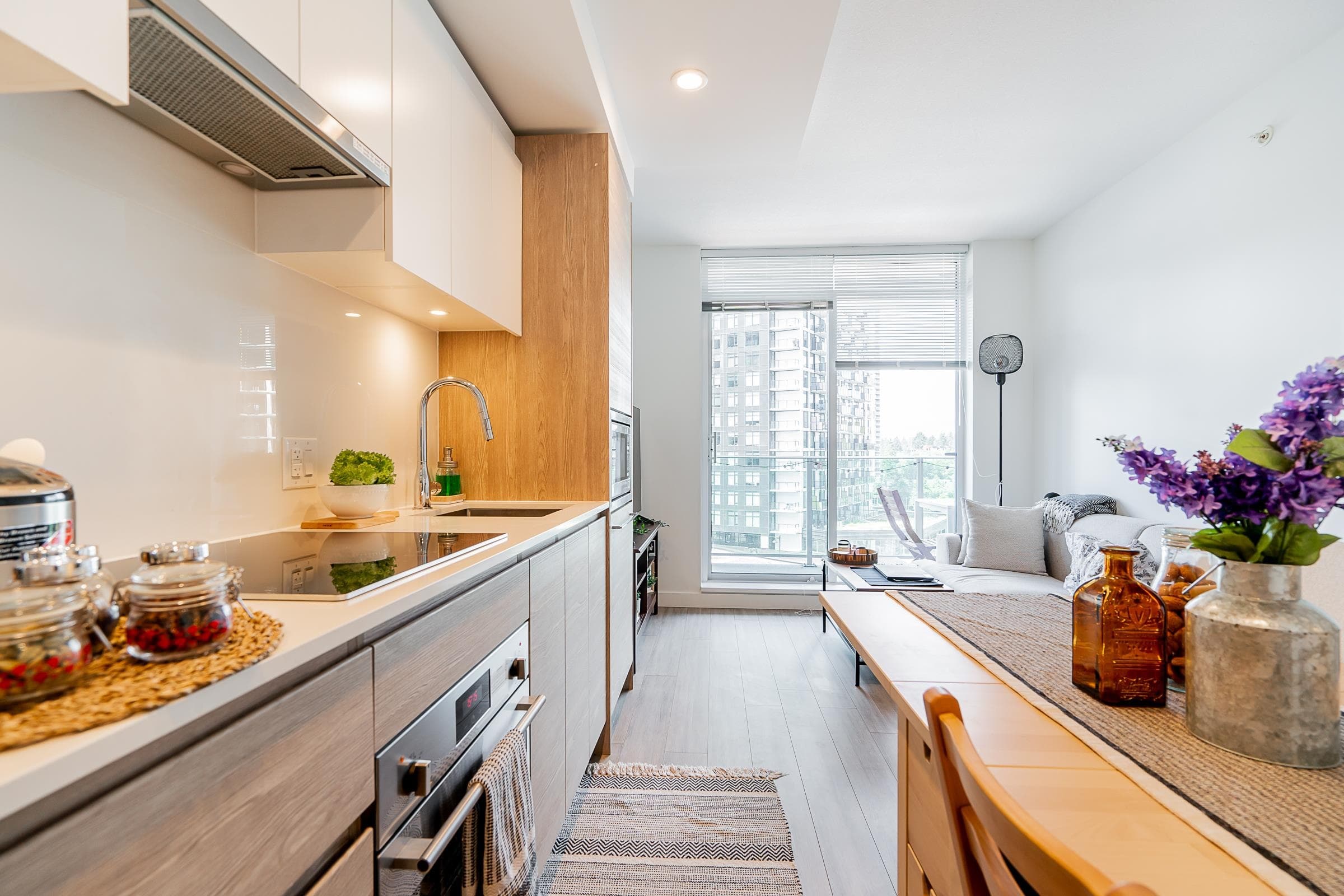 706 - 13655 Fraser Highway, Surrey, V3T 0P8 — photo 5