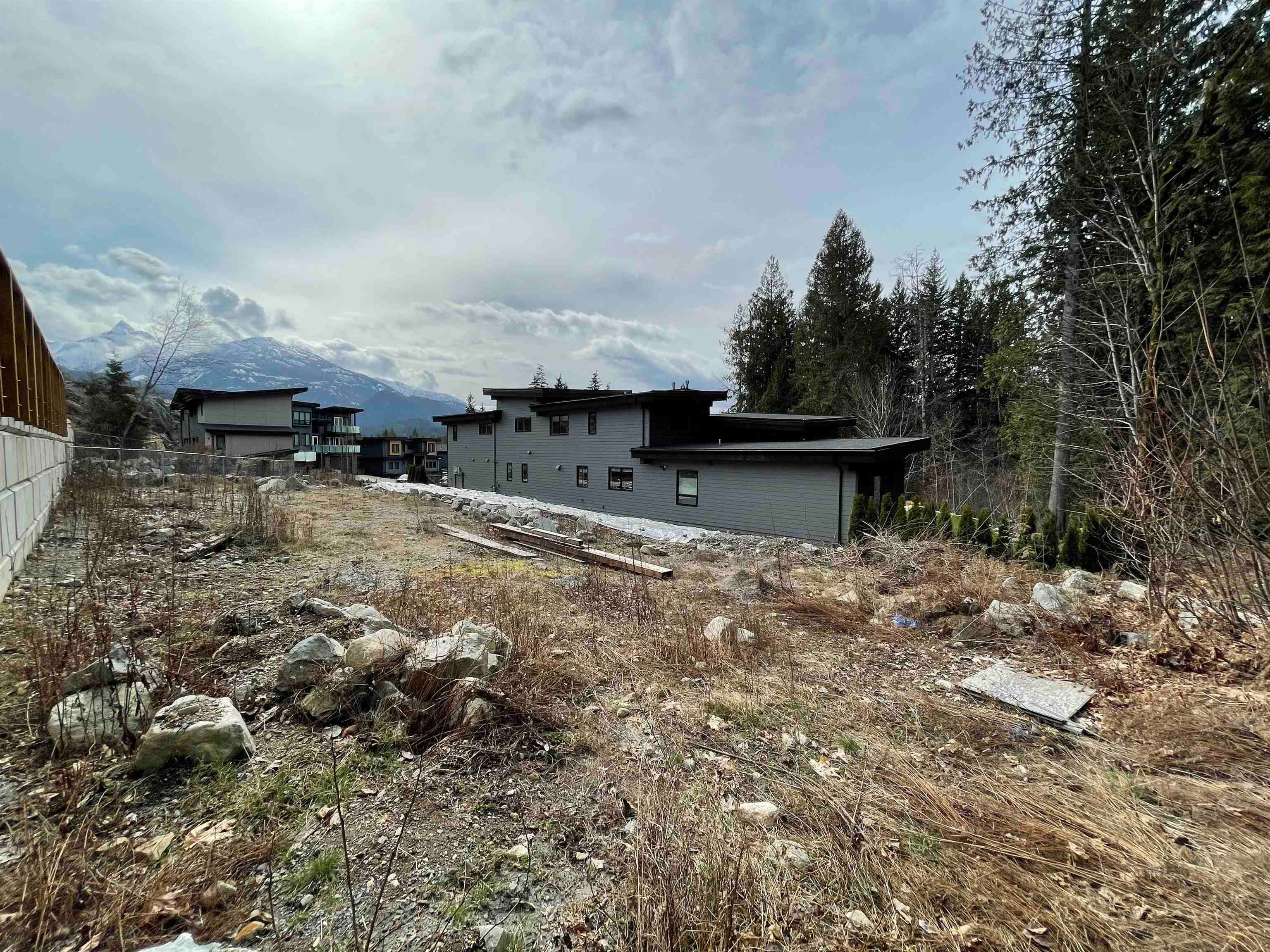 3355 Descartes Place, Squamish
