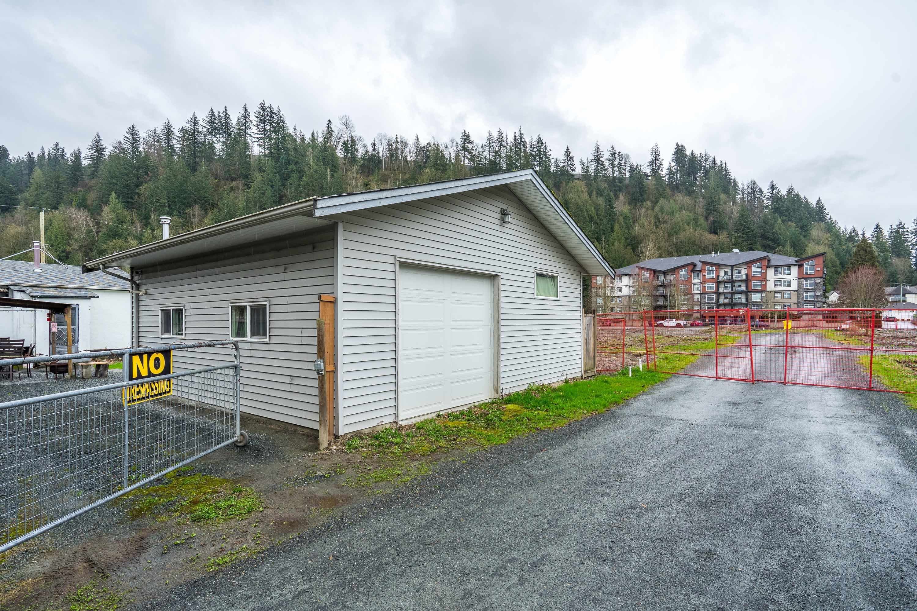 5491 Viola Street, Chilliwack, V2R 3M6 — photo 4