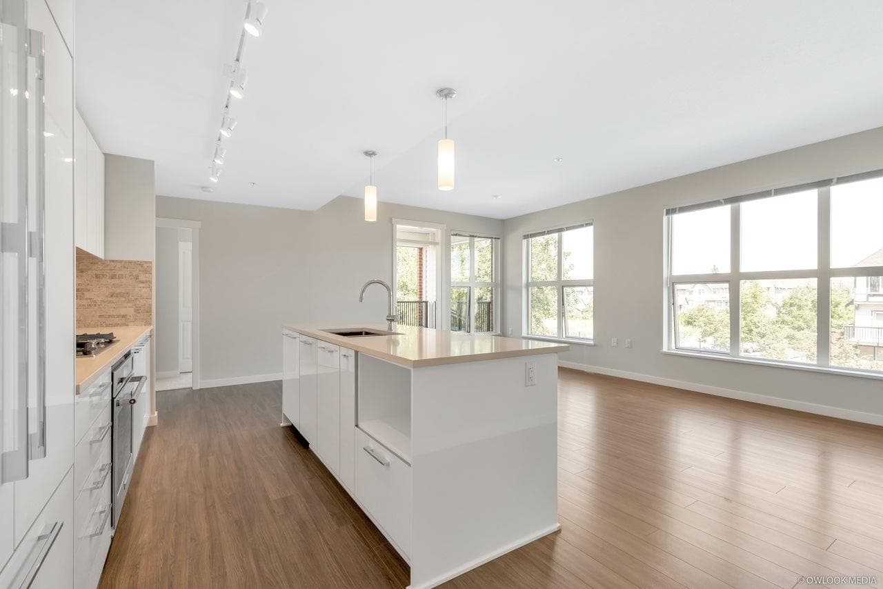 205 - 9500 Tomicki Avenue, Richmond, V6X 0R9 — photo 1