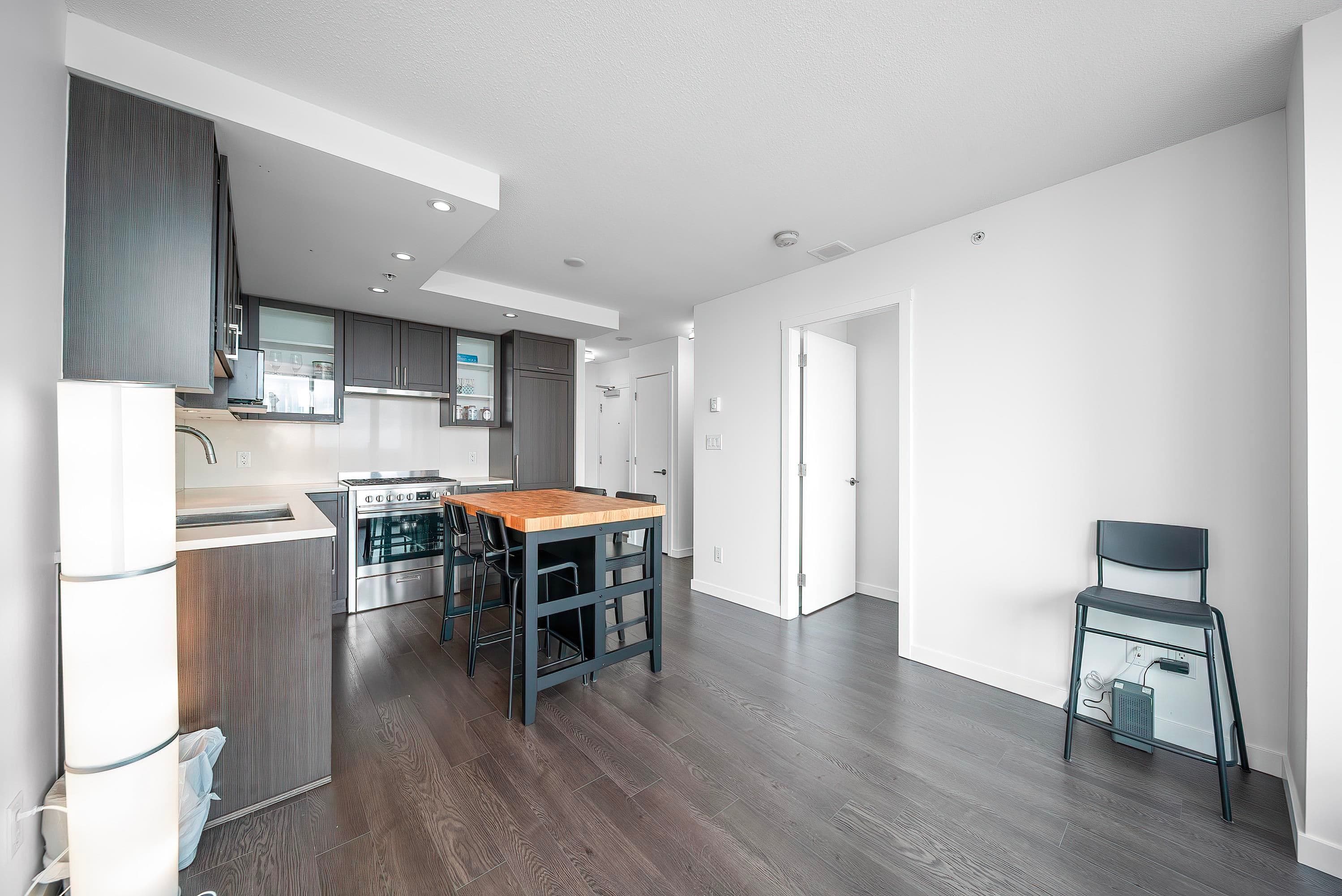 1610 - 5665 Boundary Road, Vancouver, V5R 0E4 — photo 2