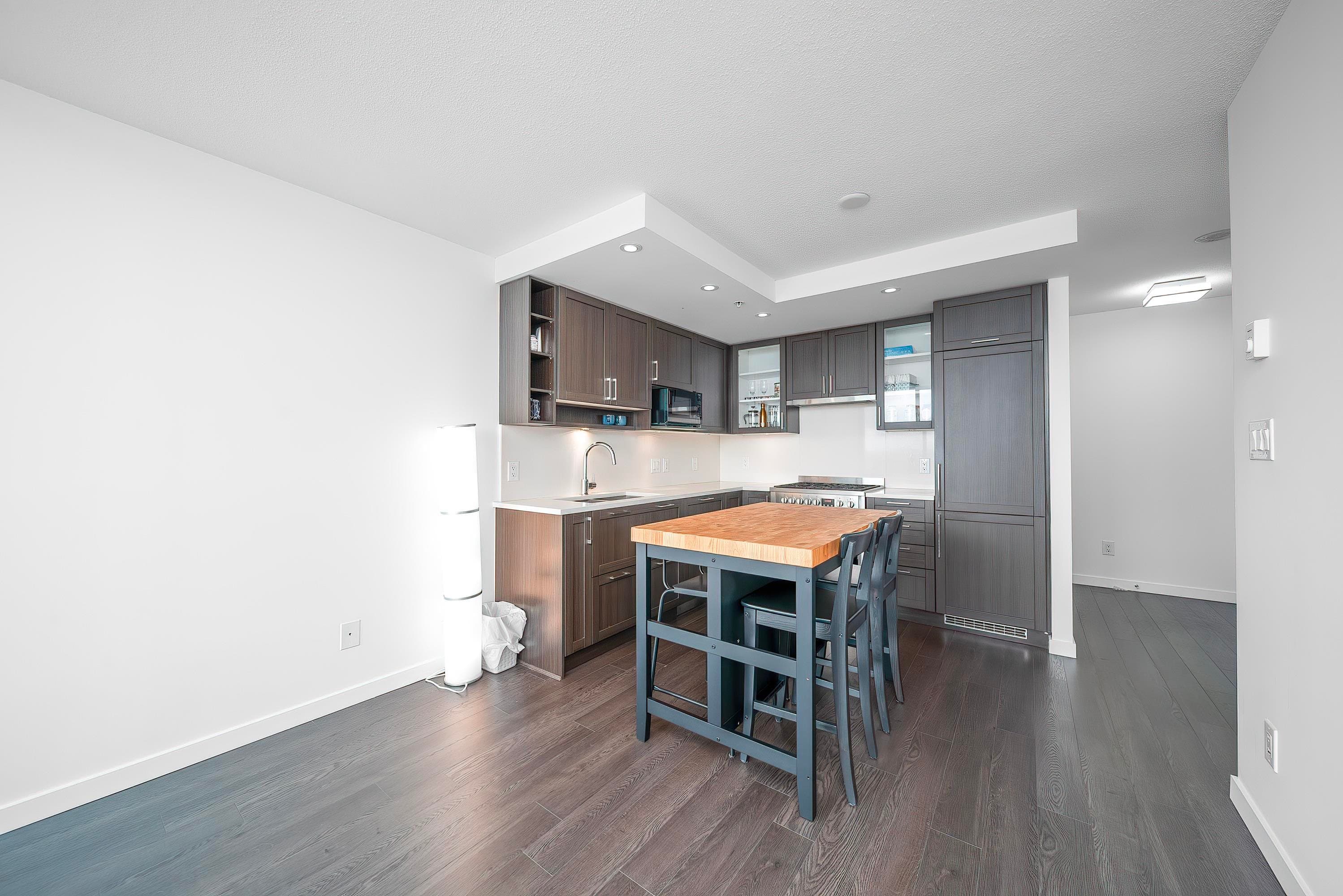 1610 - 5665 Boundary Road, Vancouver, V5R 0E4 — photo 3