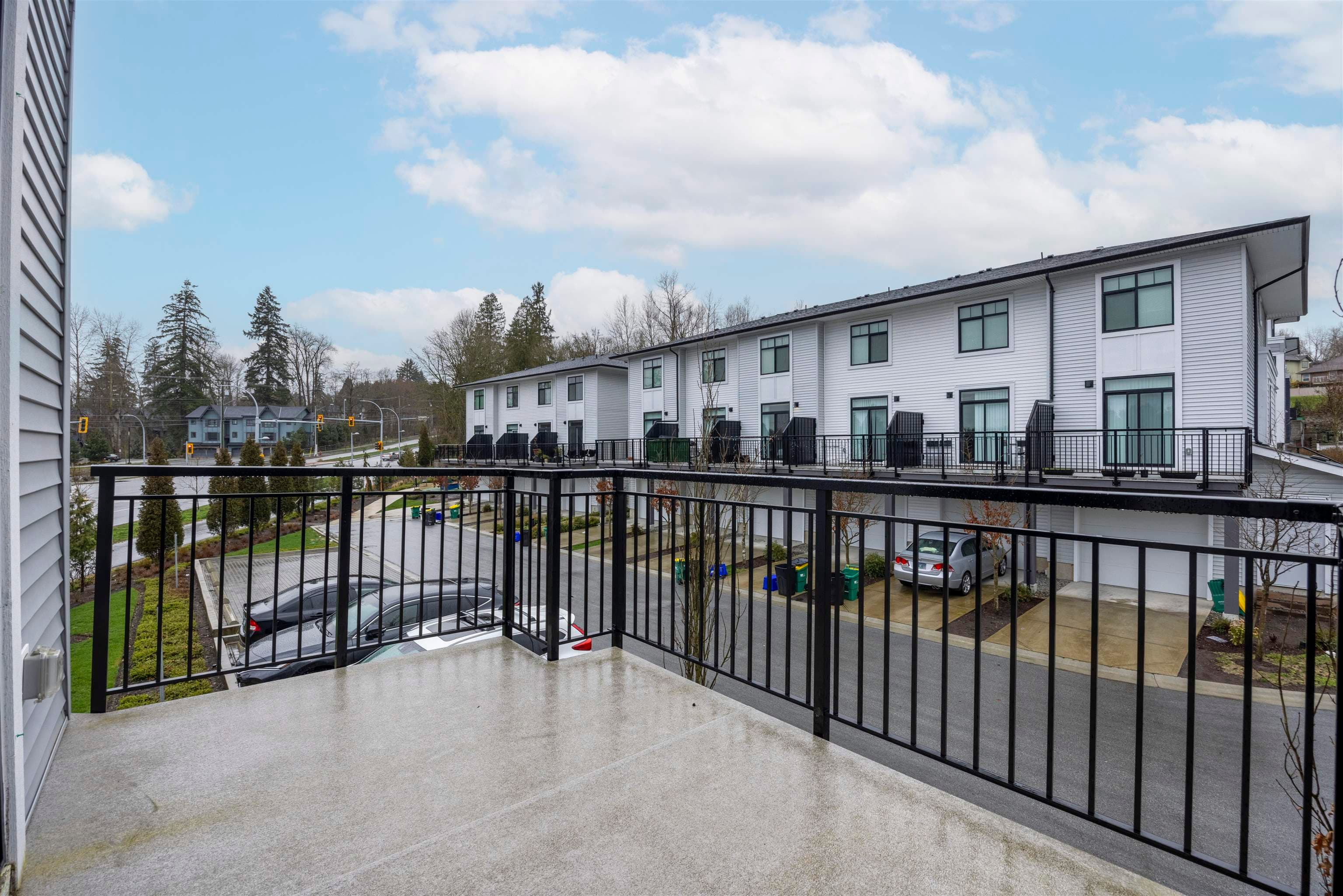 106 - 15235 Sitka Drive, Surrey, V3S 0A9 — photo 2
