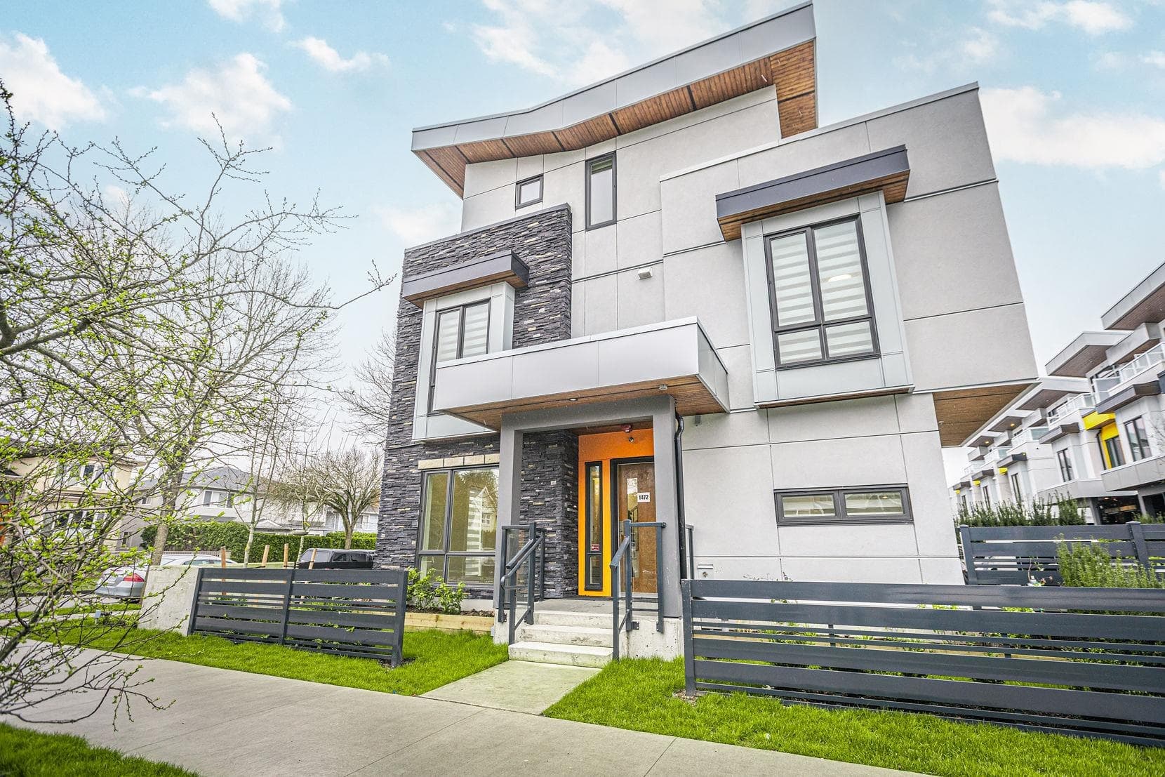 1472 W 67th Avenue, Vancouver
