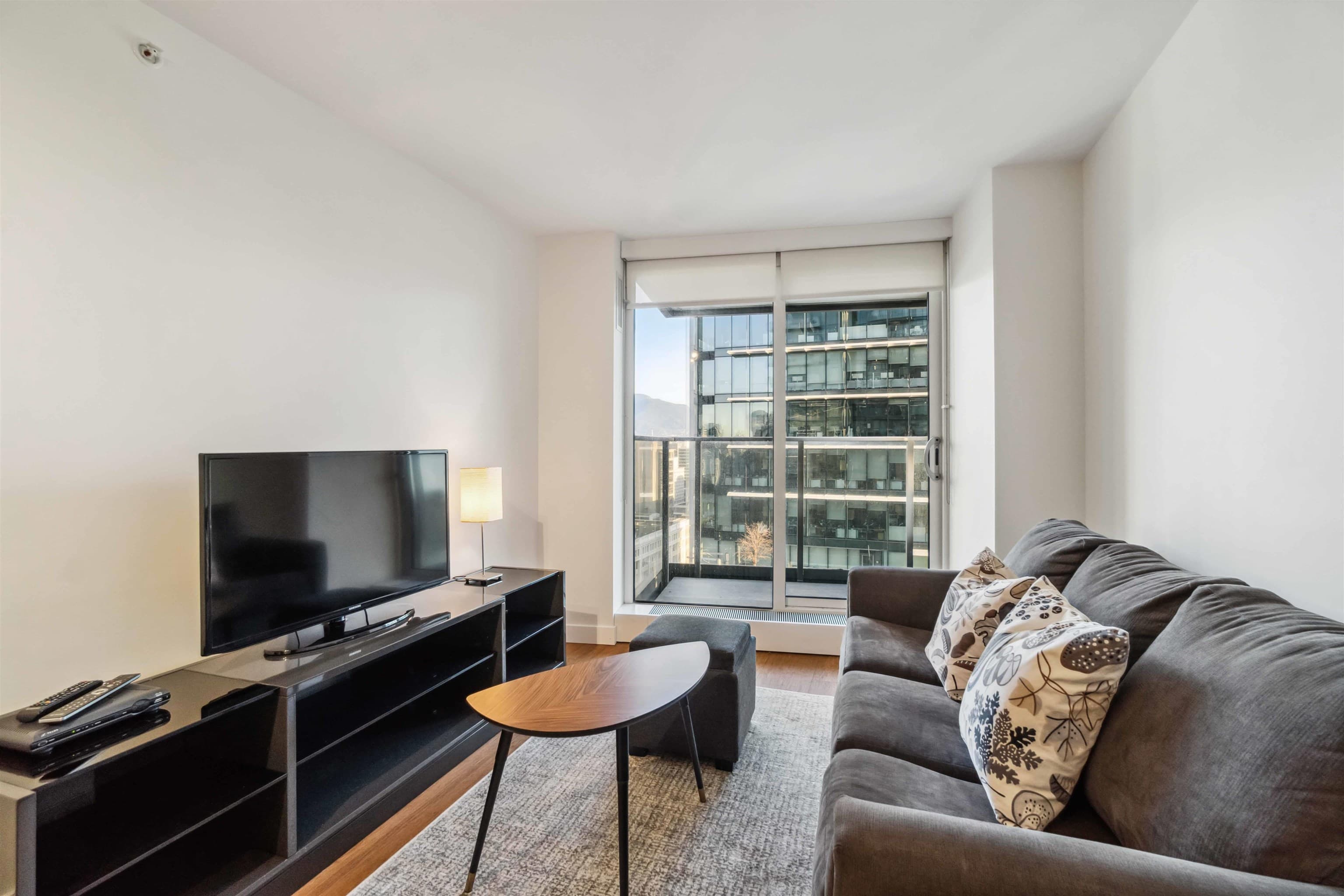 2807 - 777 Richards Street, Vancouver, V6B 0M6 — photo 5