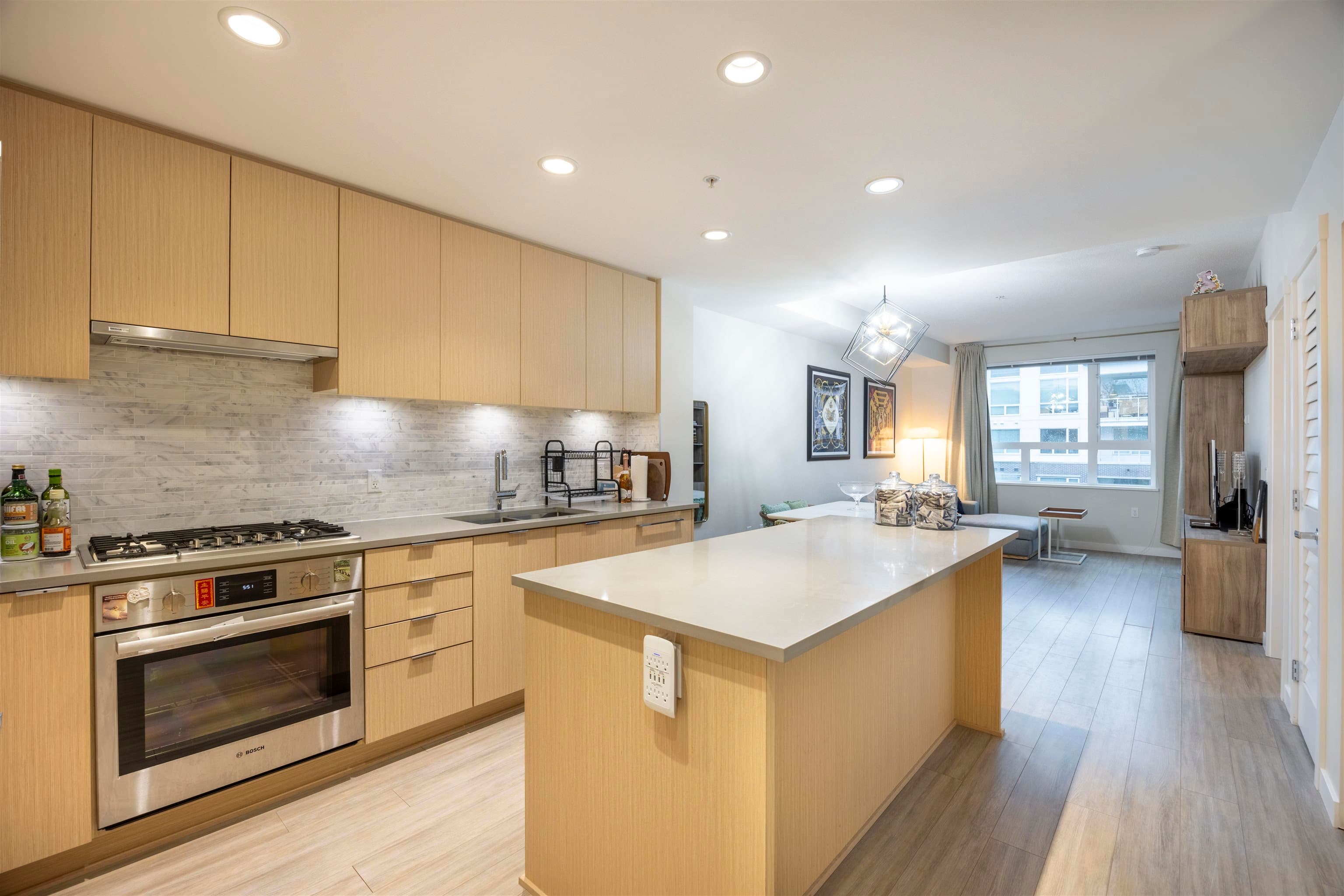 422 - 9213 Odlin Road, Richmond, V6X 0V5 — photo 4
