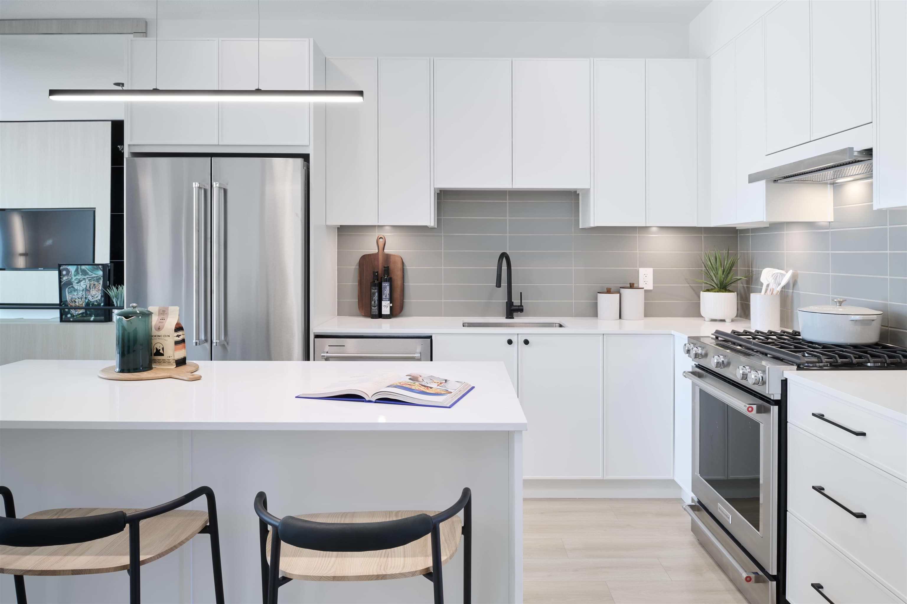 302 - 2751 Montrose Avenue, Abbotsford, A9A 9A9 — photo 5