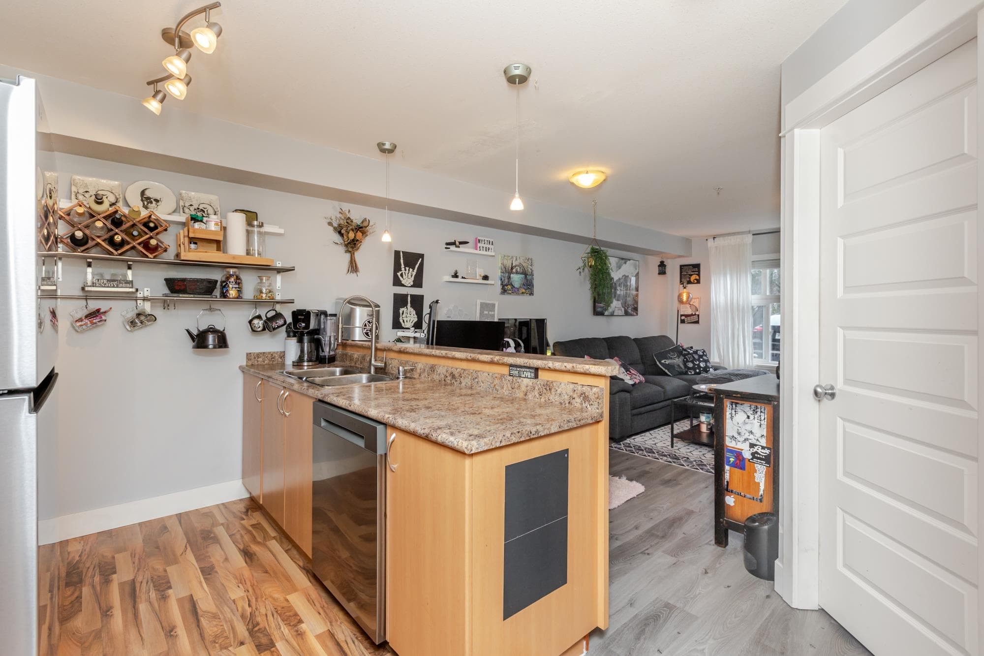 105 - 2515 Park Drive, Abbotsford, V2S 0B2 — photo 4