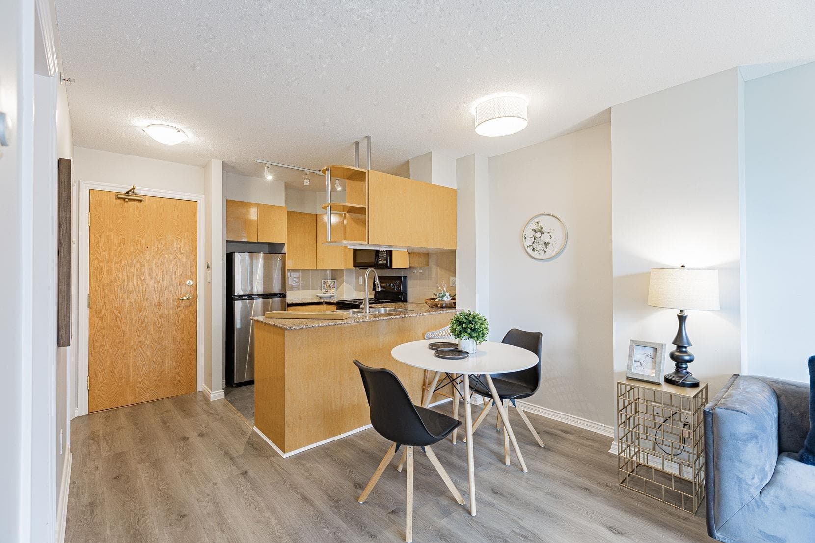 1703 - 1189 Howe Street, Vancouver, V6Z 2X4 — photo 5