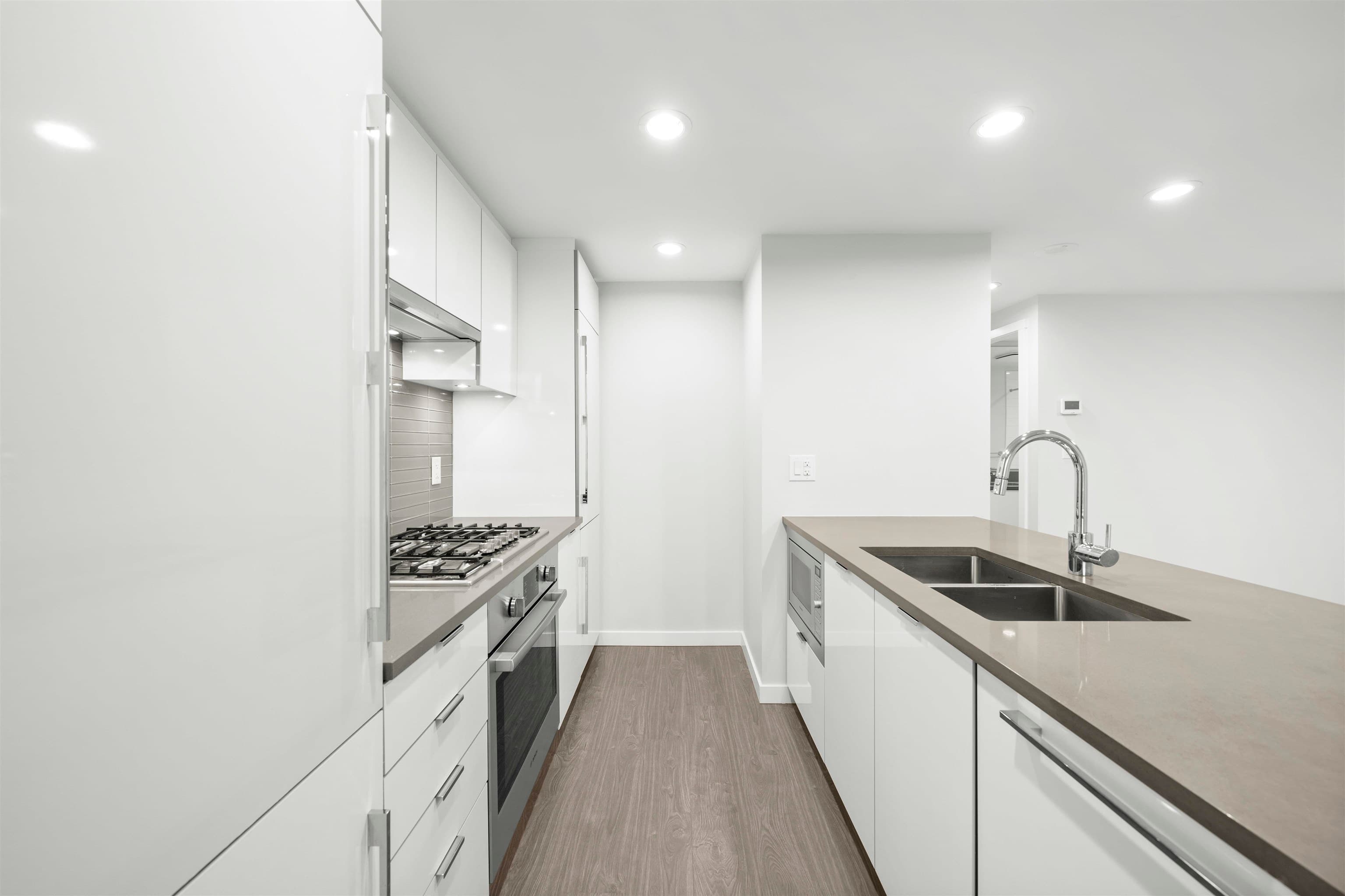 1610 - 3333 Brown Road, Richmond, V6X 0P6 — photo 4
