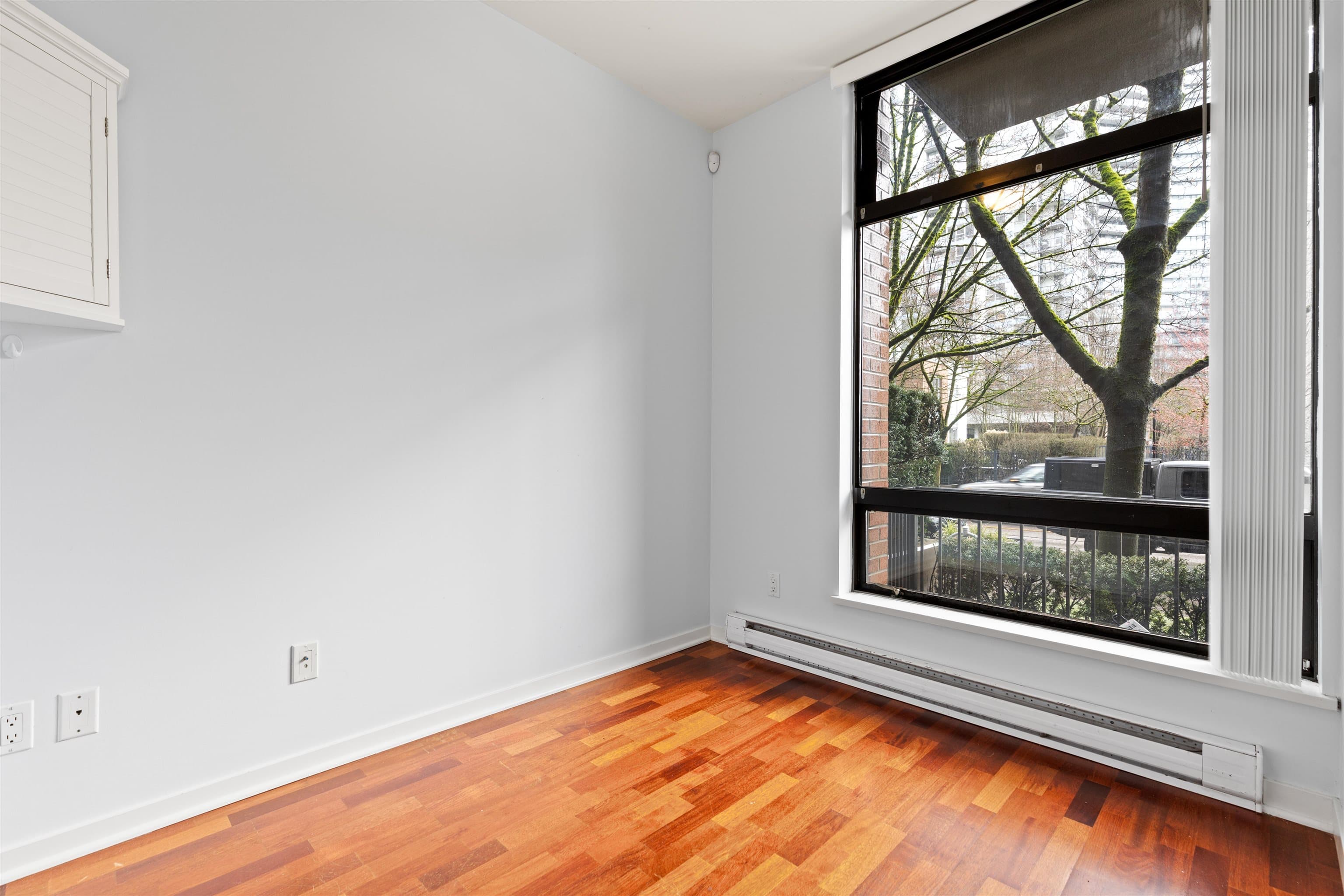 975 Beatty Street, Vancouver, V6Z 3C5 — photo 3