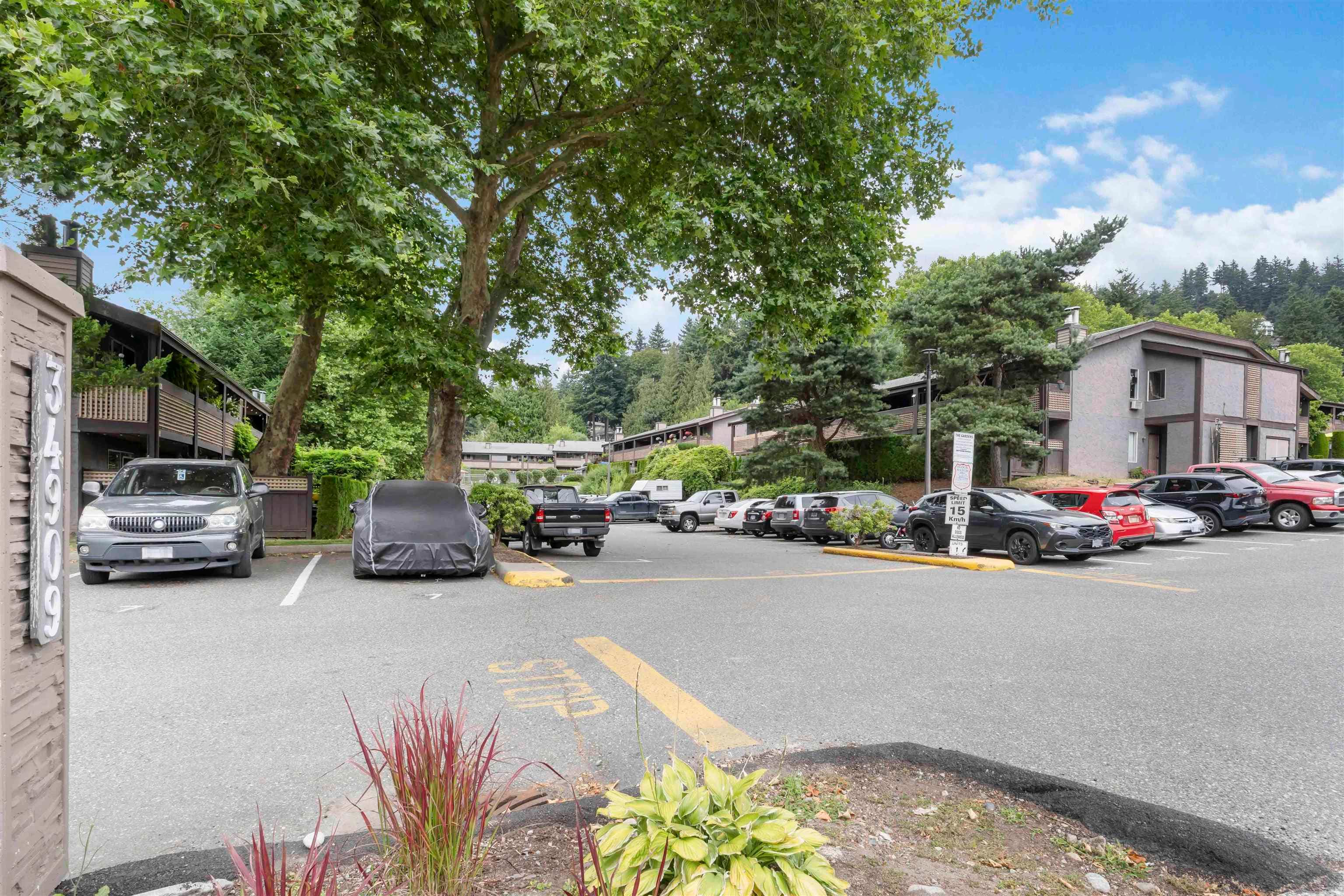 1121 - 34909 Old Yale Road, Abbotsford, V3G 2E7 — photo 2