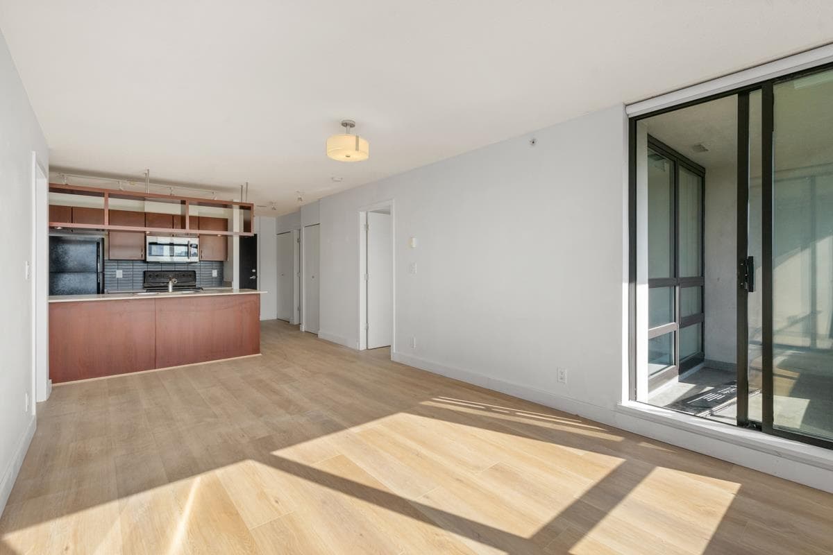 1604 - 938 Smithe Street, Vancouver, V6Z 3H8 — photo 2