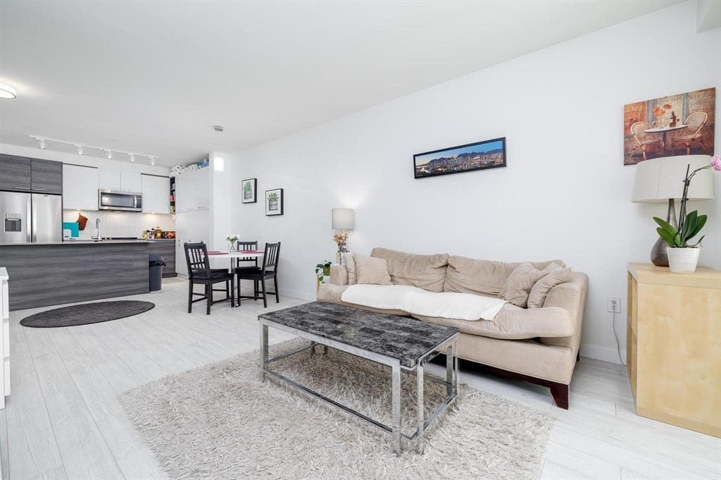 110 - 13963 105 Boulevard, Surrey, V3T 0M9 — photo 3