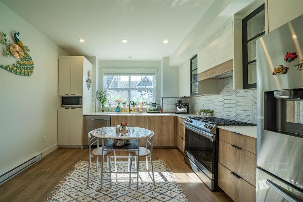 31 - 14541 Winter Crescent, Surrey, V4P 0G5 — photo 3