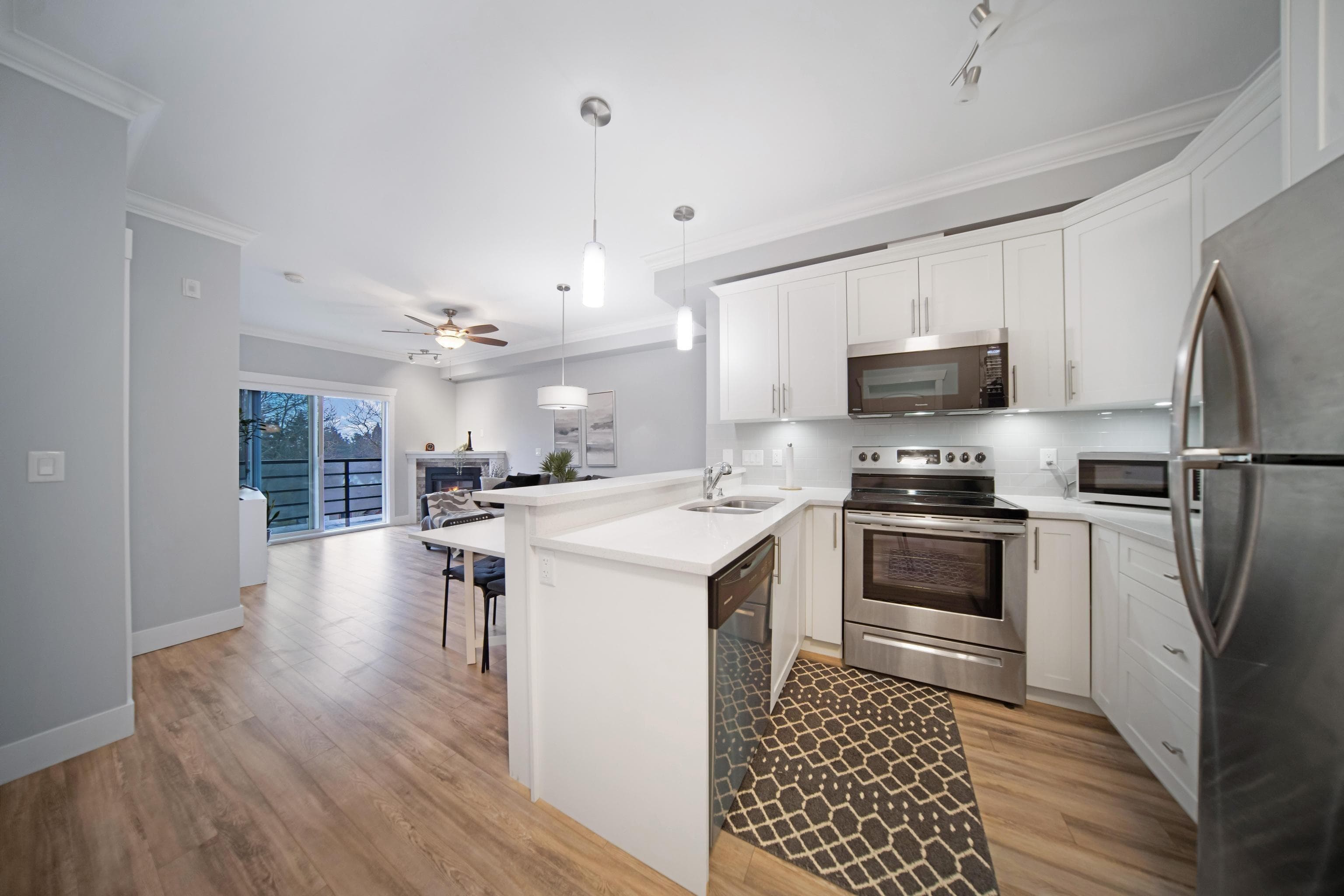 403 - 8183 121a Street, Surrey, V3W 1S7 — photo 3