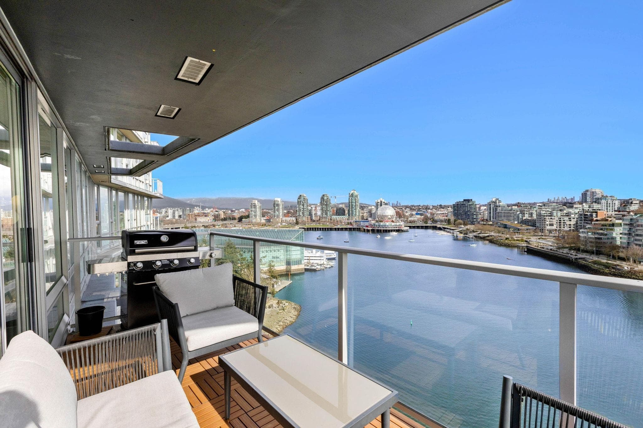 1802 - 8 Smithe Mews, Vancouver, V6B 0A5 — photo 4