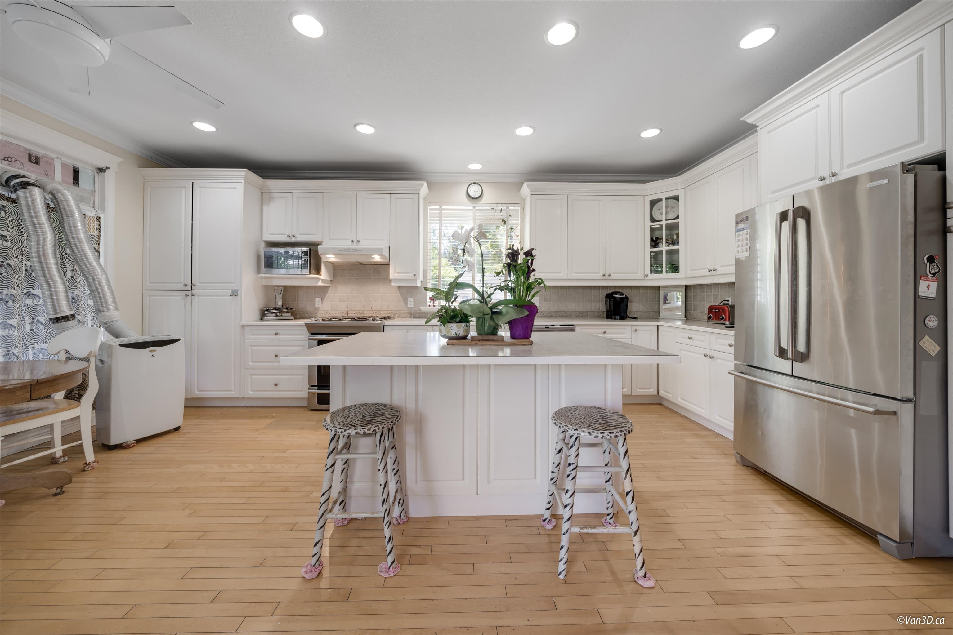 15210 29a Avenue, Surrey, V4P 3K4 — photo 5