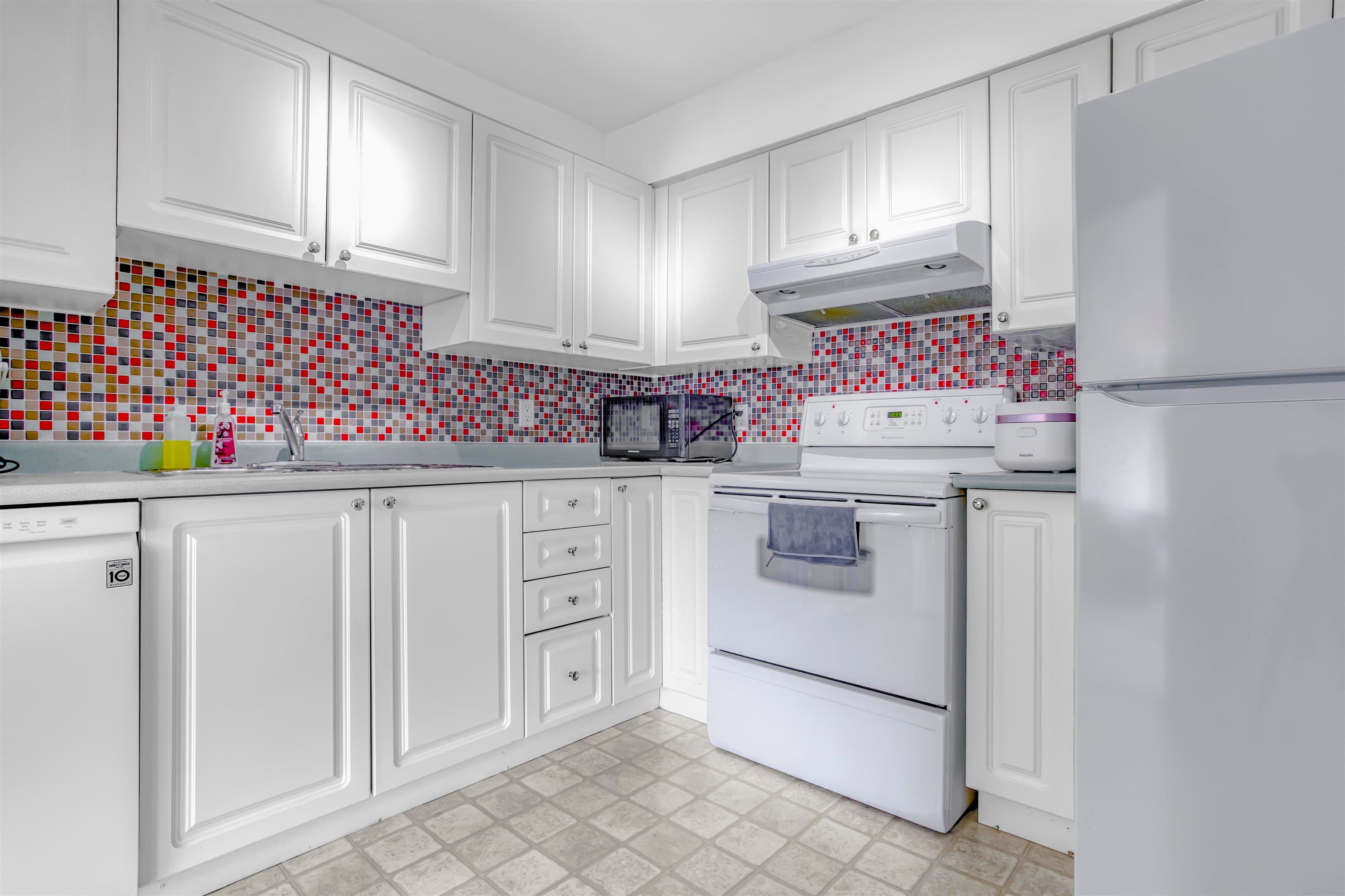 214 - 12769 72 Avenue, Surrey, V3W 2M7 — photo 4