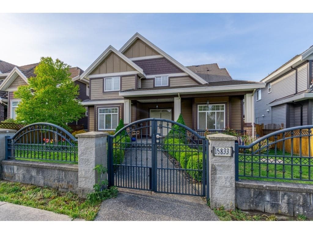 15833 108 Avenue, Surrey