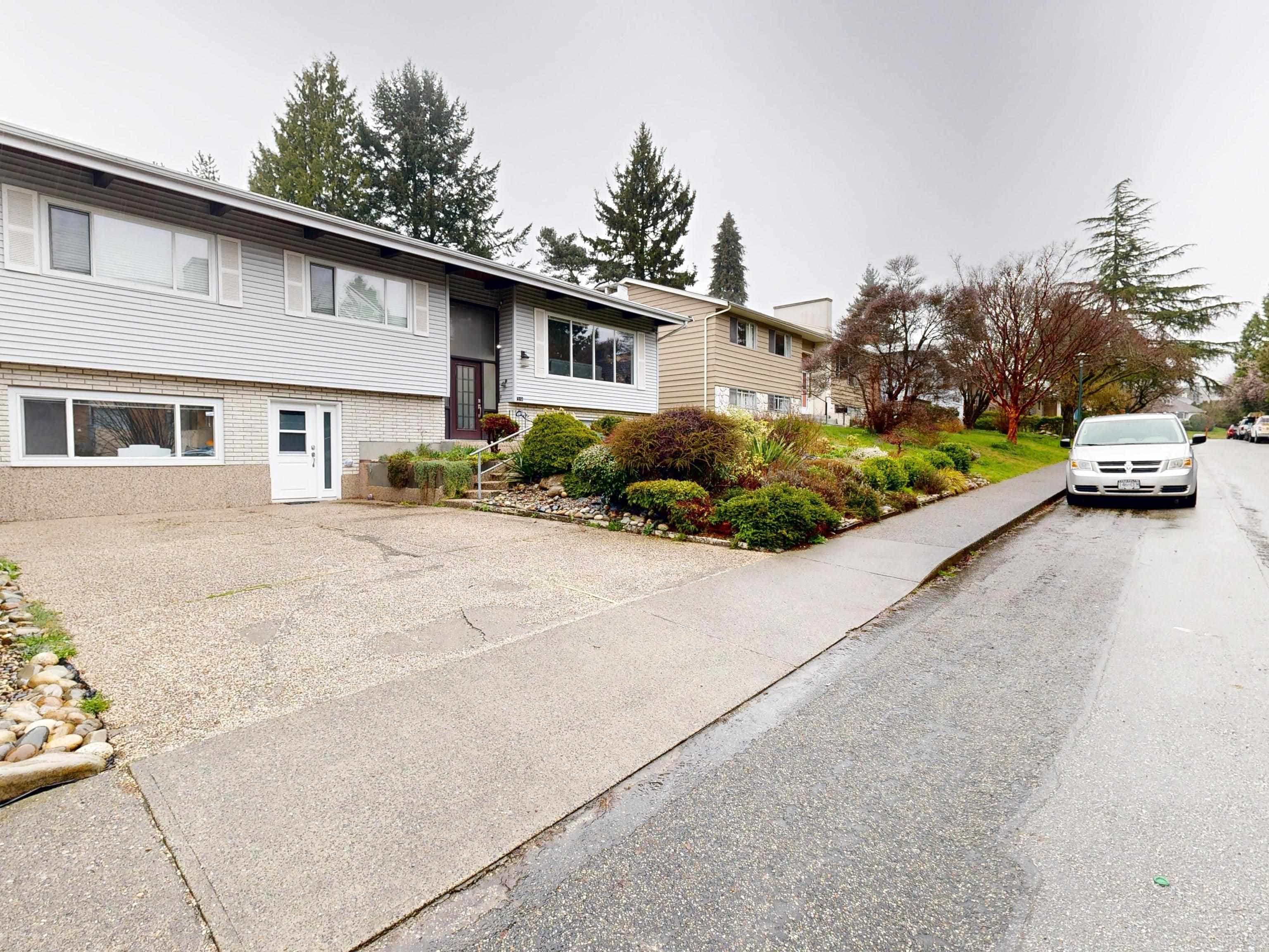 39 Mott Crescent, New Westminster, V3L 4L8 — photo 2