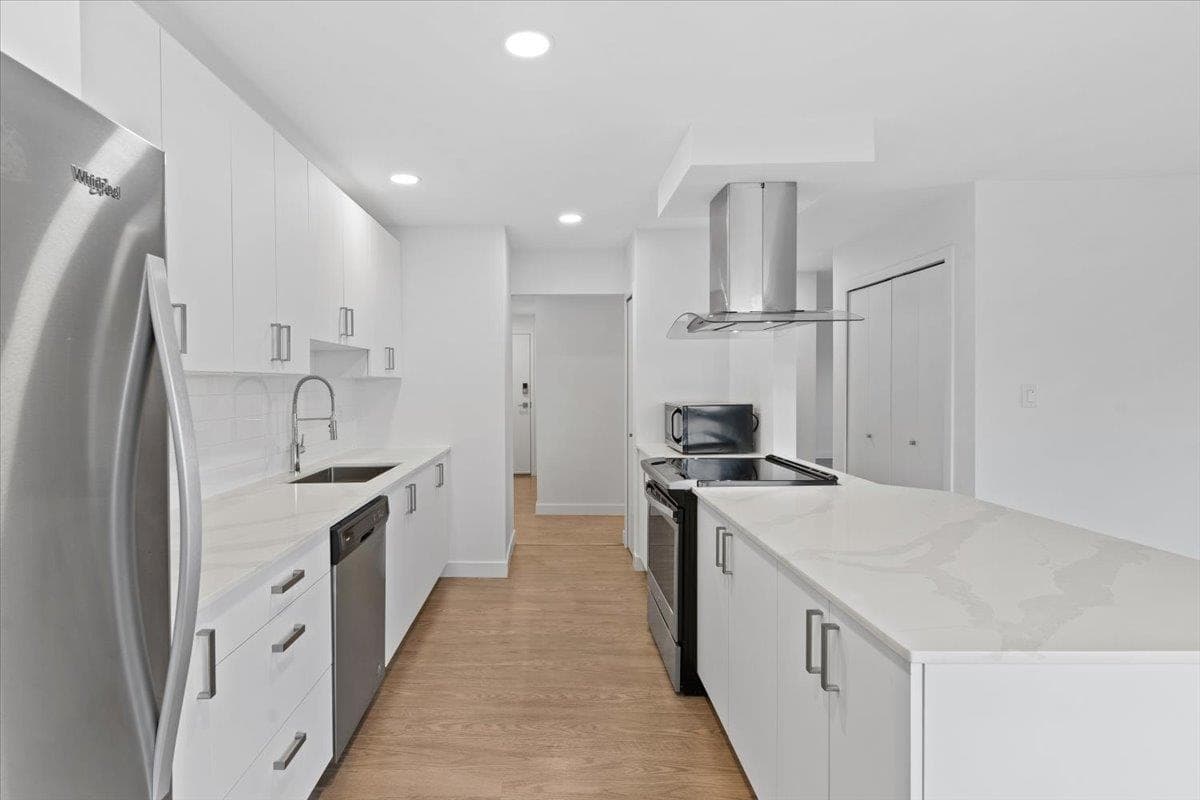 205 - 4625 Grange Street, Burnaby, V5H 1R1 — photo 5
