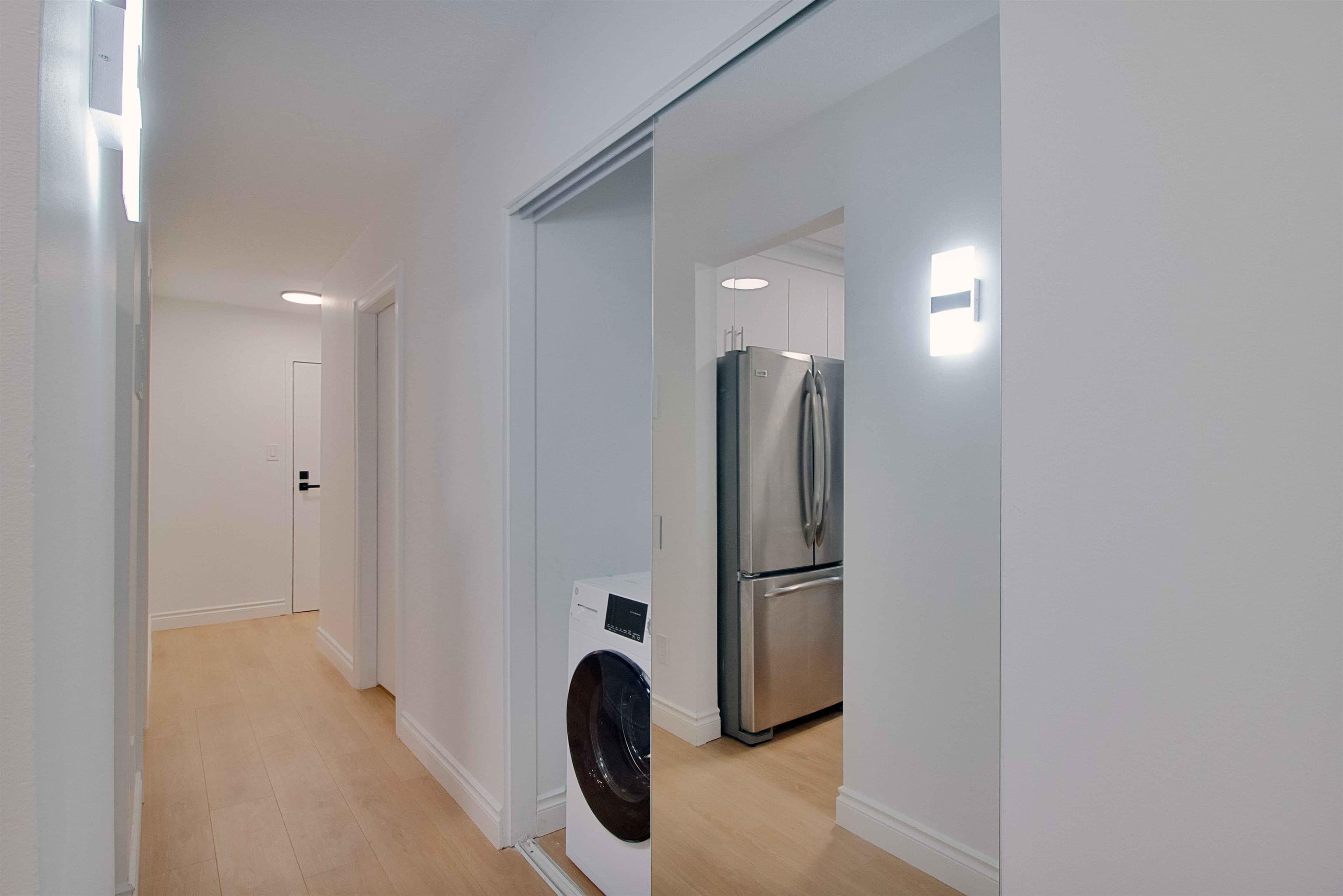 205 - 1331 Fir Street, White Rock, V4B 4B3 — photo 5