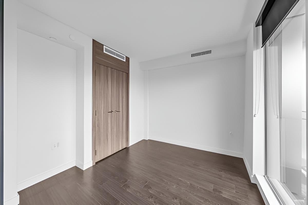 1302 - 1768 Cook Street, Vancouver, V5Y 0N3 — photo 4