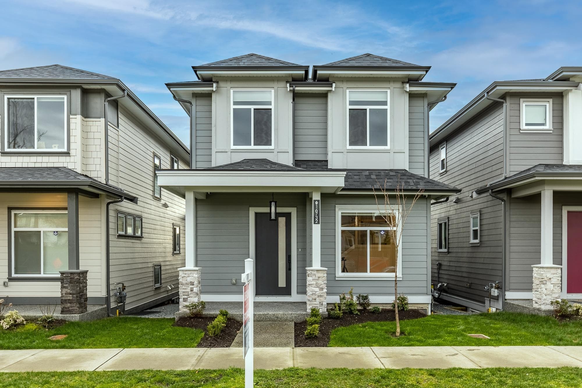 16732 20a Avenue, Surrey, V3Z 1J4 — photo 2