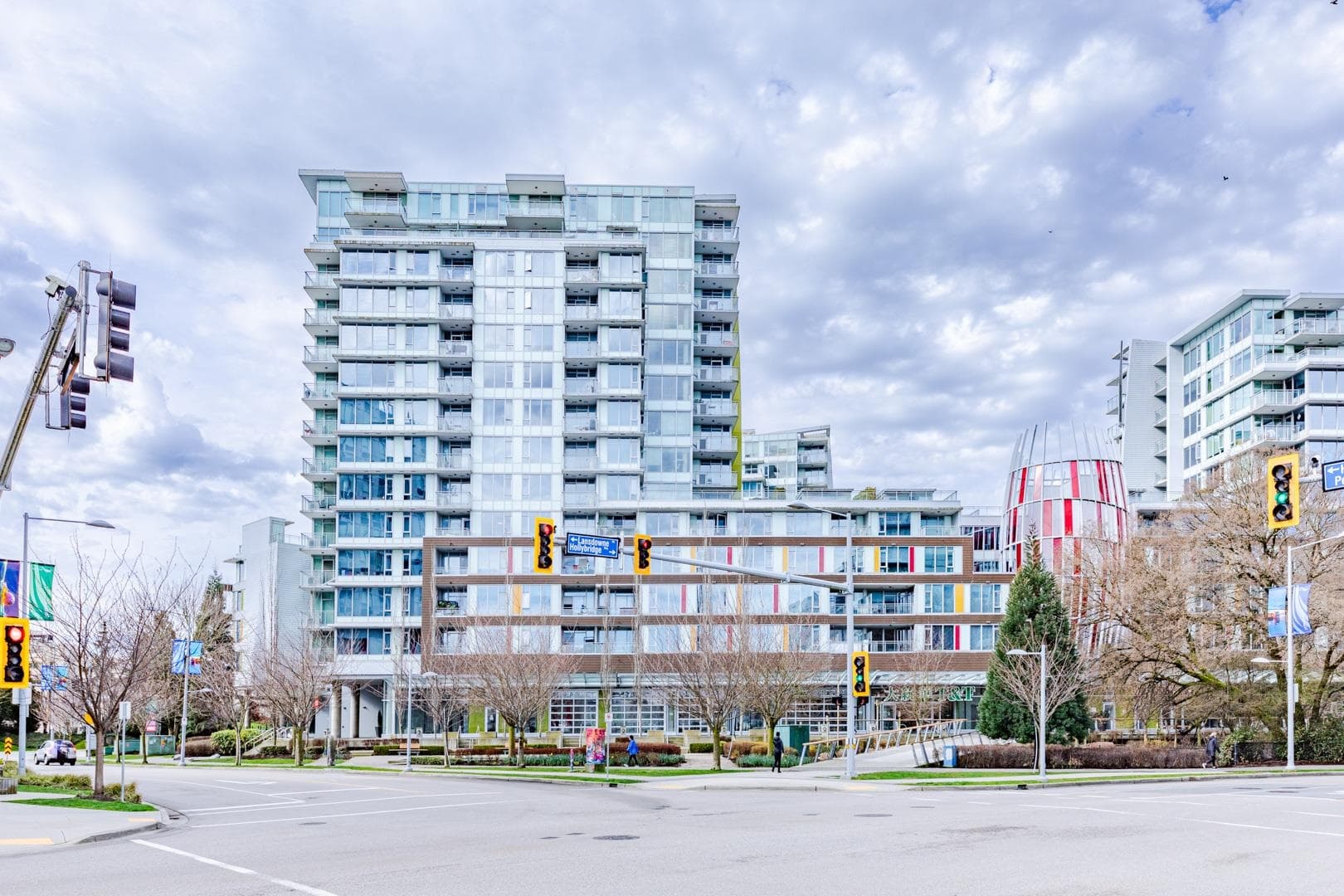 708 - 6971 Elmbridge Way, Richmond, V7C 0A5 — photo 1