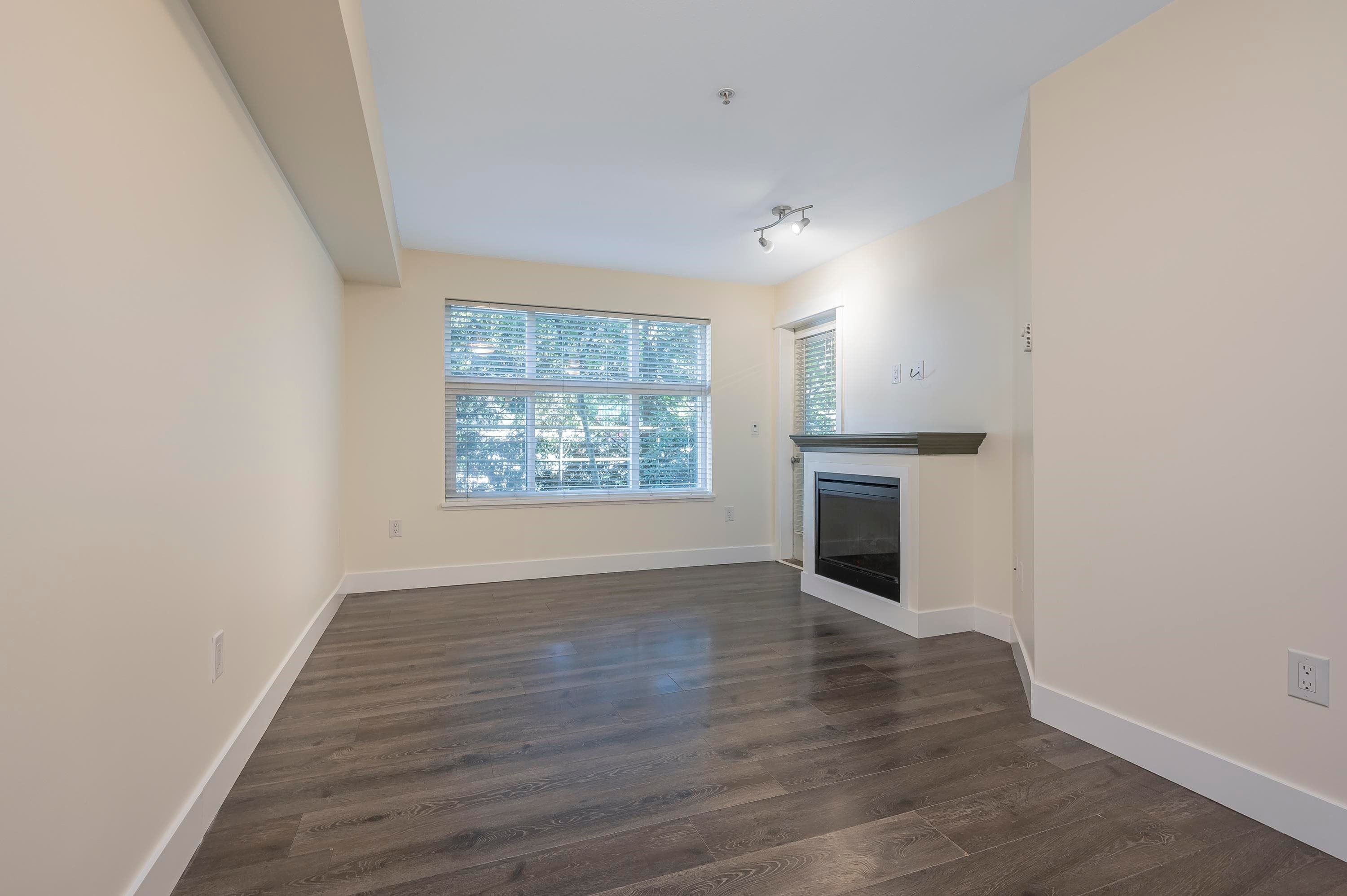 115 - 2515 Park Drive, Abbotsford, V2S 0B2 — photo 4
