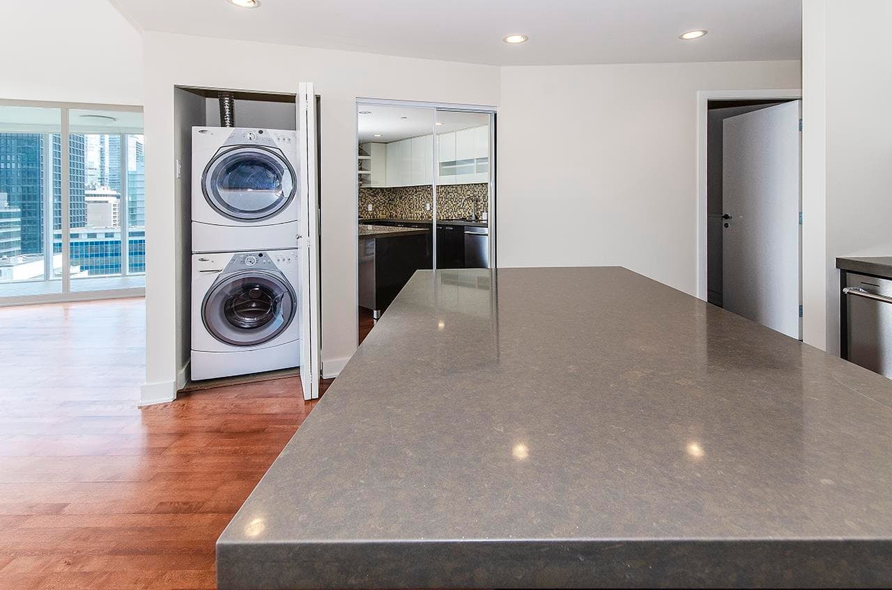 1902 - 1277 Melville Street, Vancouver, V6E 0A4 — photo 5