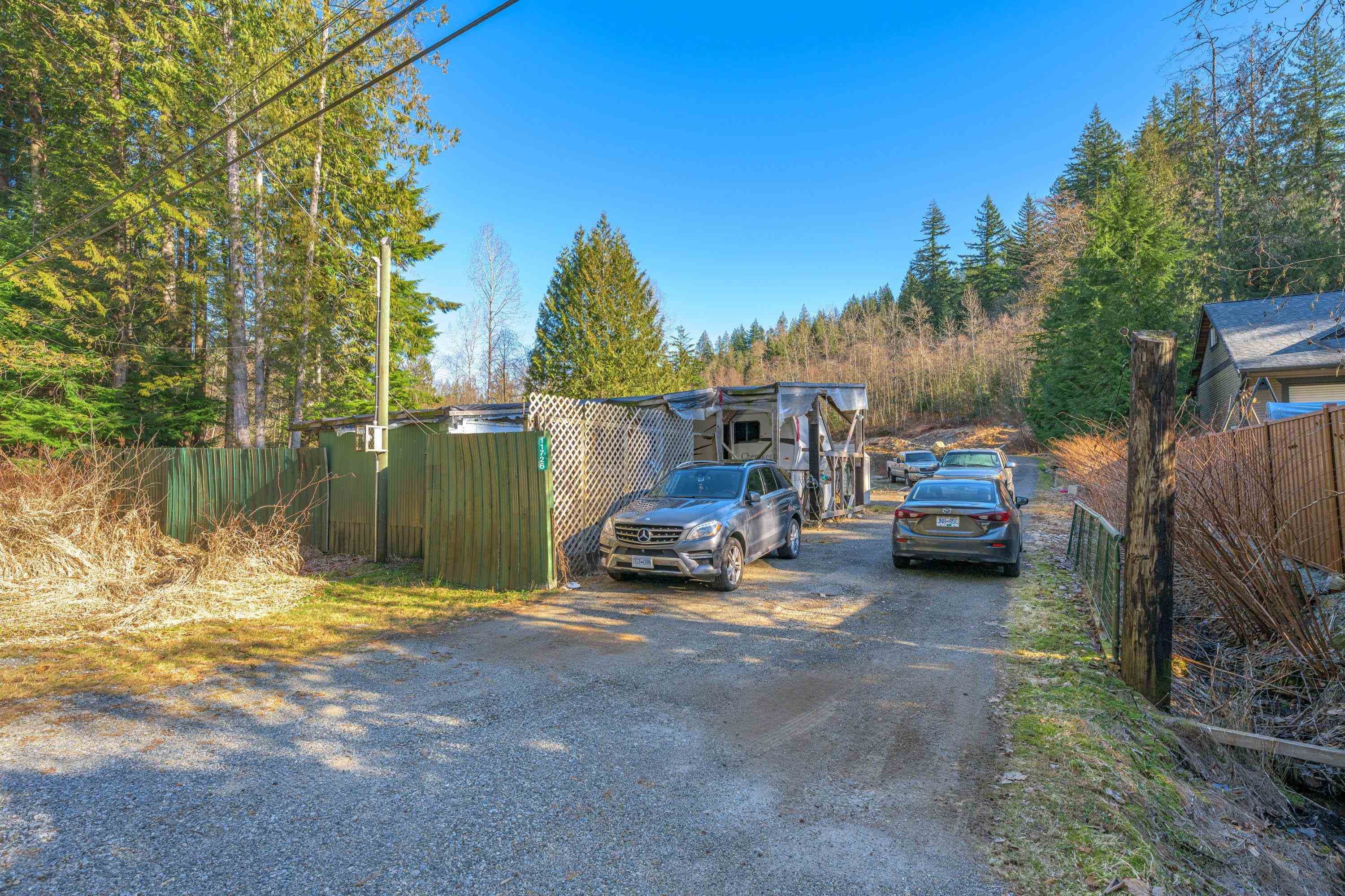 11726 284th Street, Maple Ridge, V2W 1L9 — photo 5