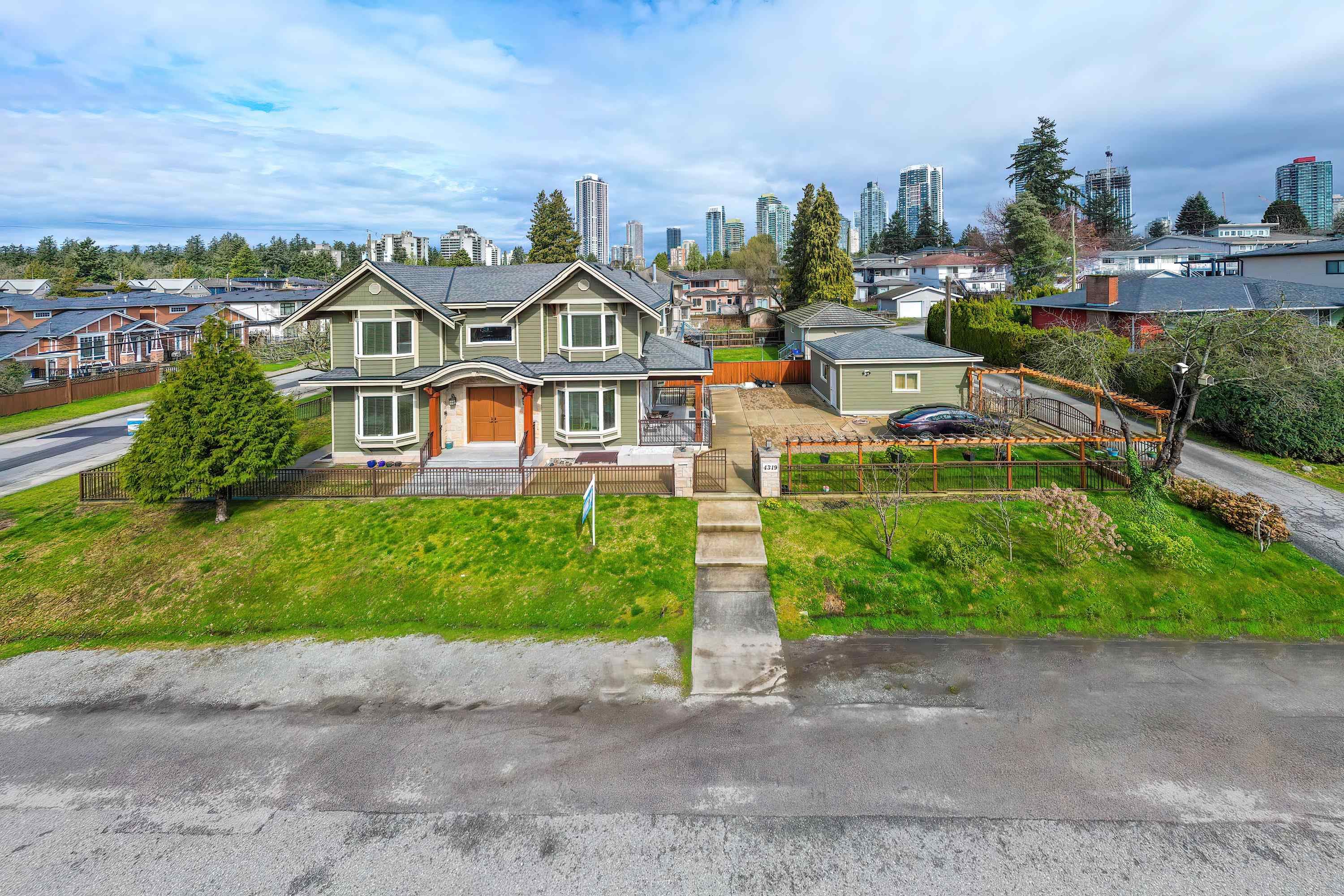 4319 Greta Street, Burnaby, V5J 1N9 — photo 2