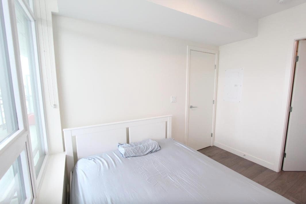 804 - 13318 104 Avenue, Surrey, V3T 0R2 — photo 4