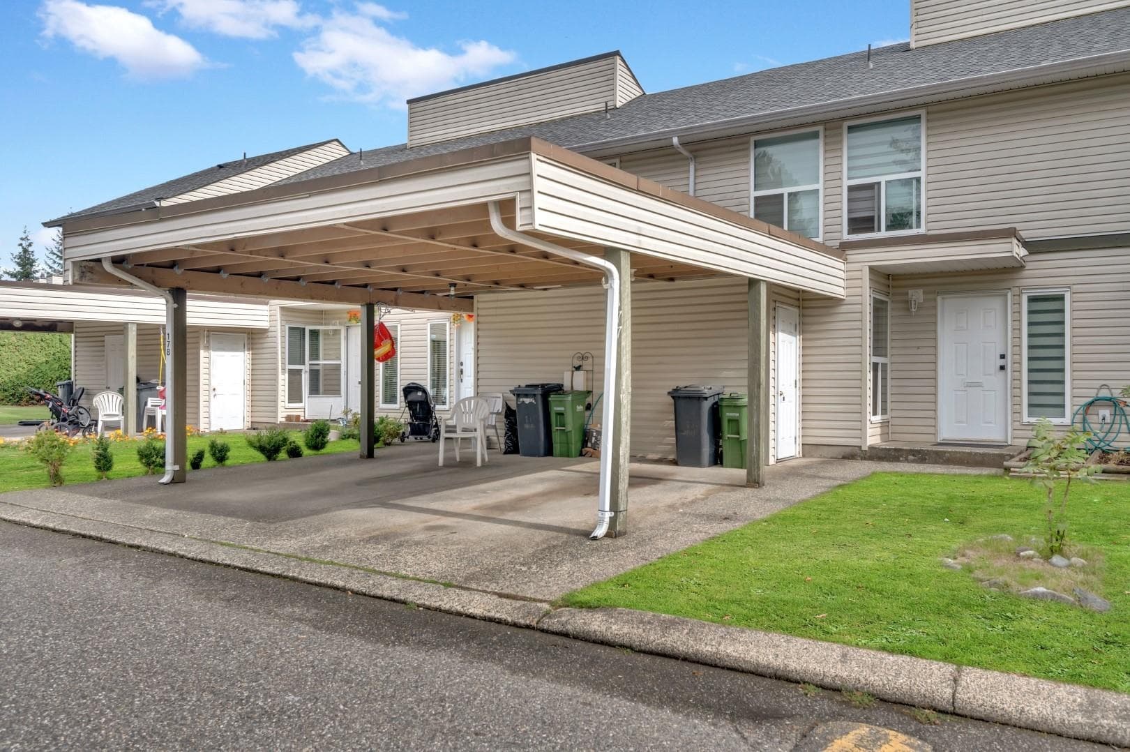 177 - 32550 Maclure Road, Abbotsford, V2T 4N3 — photo 2