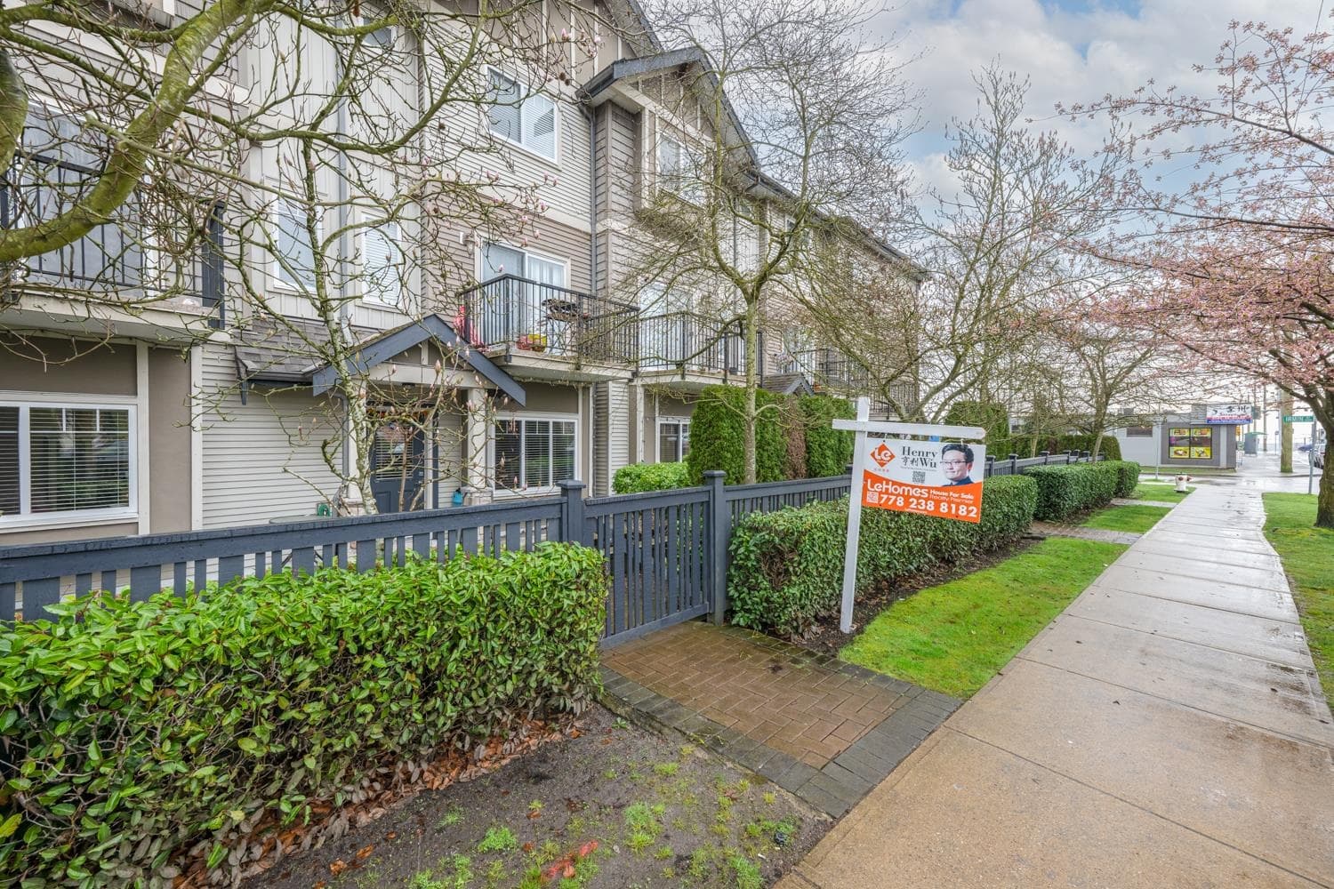 104 - 5211 Irmin Street, Burnaby, V5J 0C9 — photo 2
