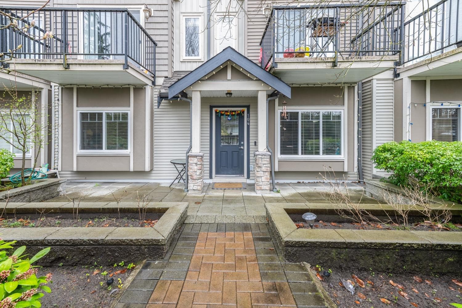 104 - 5211 Irmin Street, Burnaby, V5J 0C9 — photo 3