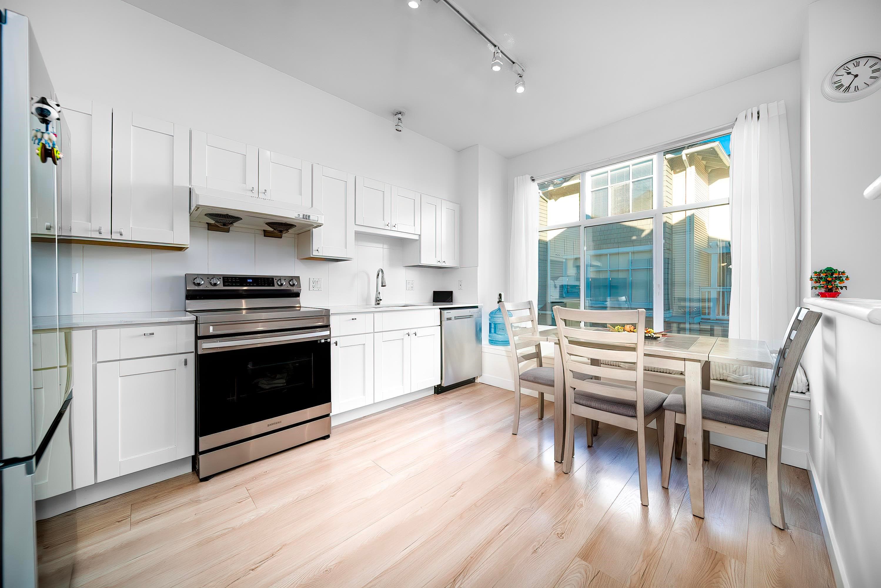 20 - 6588 Barnard Drive, Richmond, V7C 5R8 — photo 3