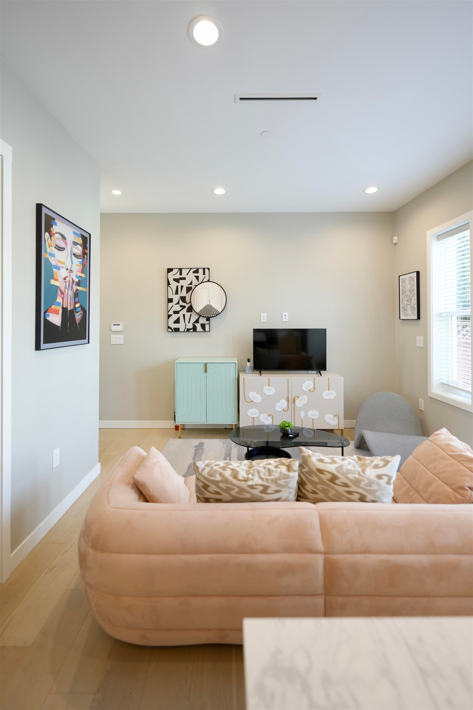 2791 E 1st Avenue, Vancouver, V5M 1A6 — photo 2