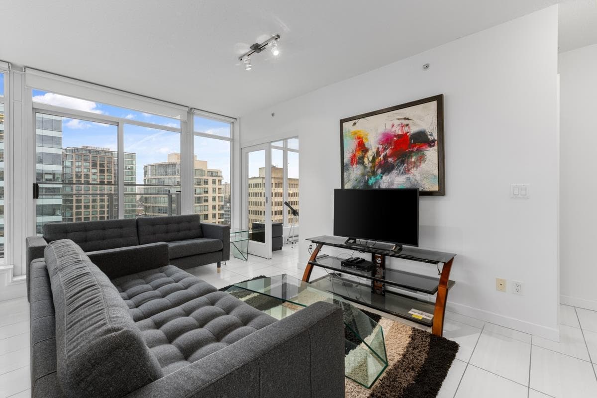 1404 - 1252 Hornby Street, Vancouver, V6Z 1W2 — photo 2