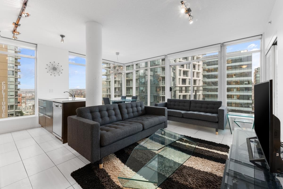 1404 - 1252 Hornby Street, Vancouver, V6Z 1W2 — photo 1