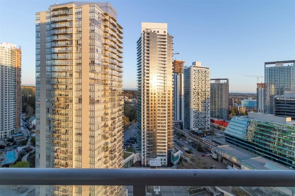 2407 - 13618 100 Avenue, Surrey, V3T 0A8 — photo 2