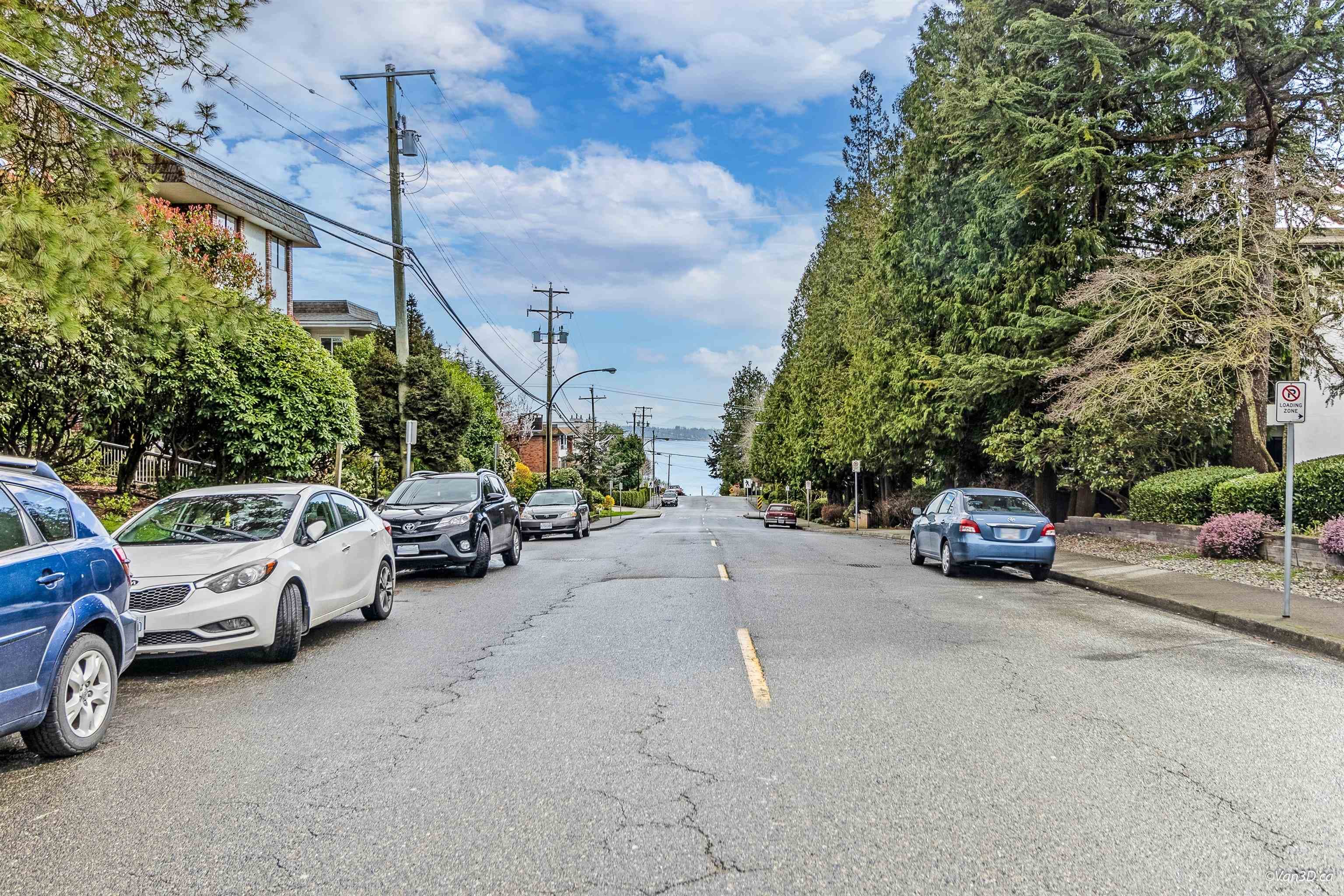 207 - 1381 Martin Street, White Rock, V4B 3W6 — photo 2