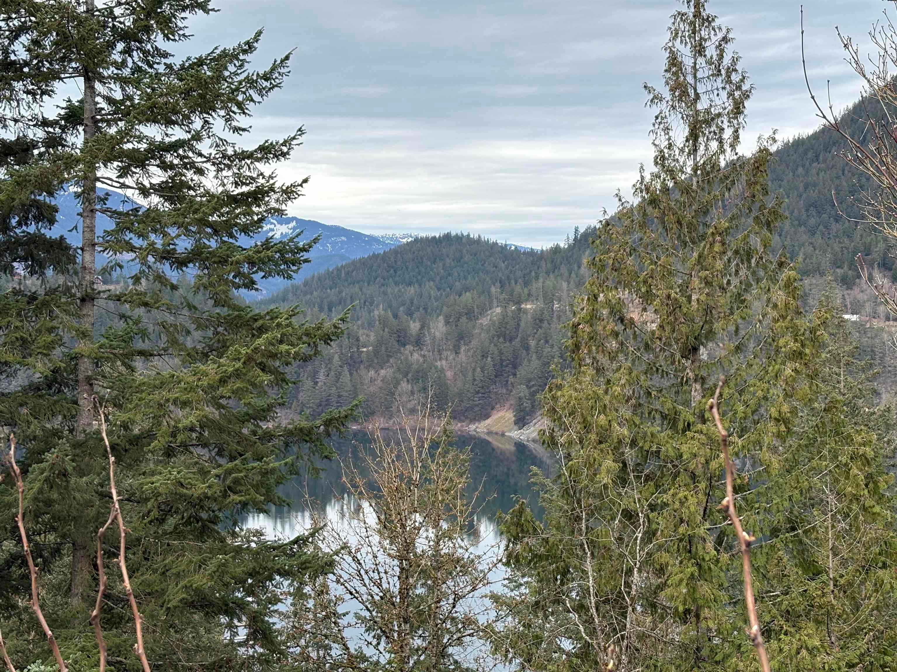 66176 Kawkawa Lake Road, Hope, V0X 1L1 — photo 1