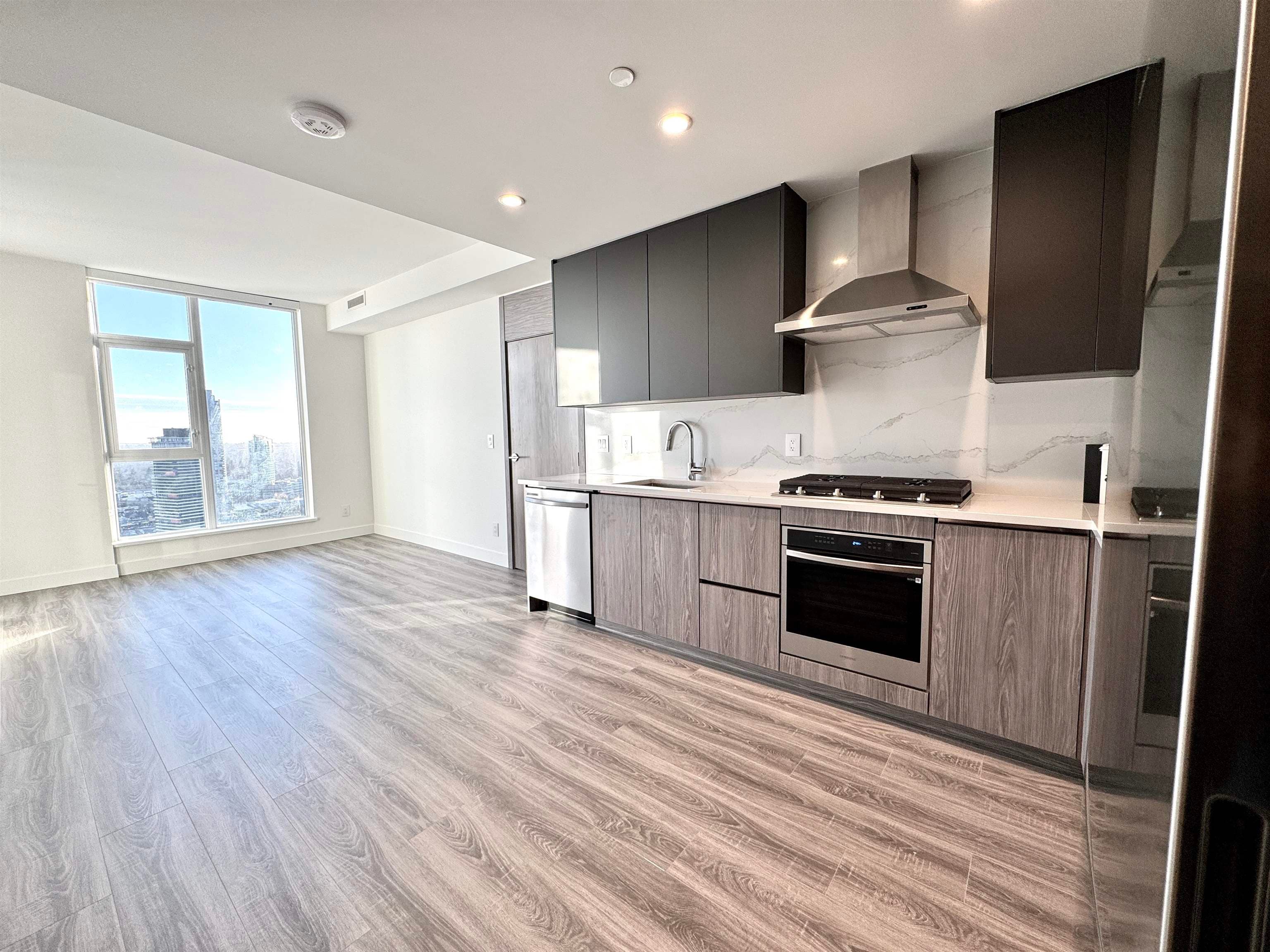 3406 - 10750 135a Street, Surrey, V3T 2X6 — photo 2