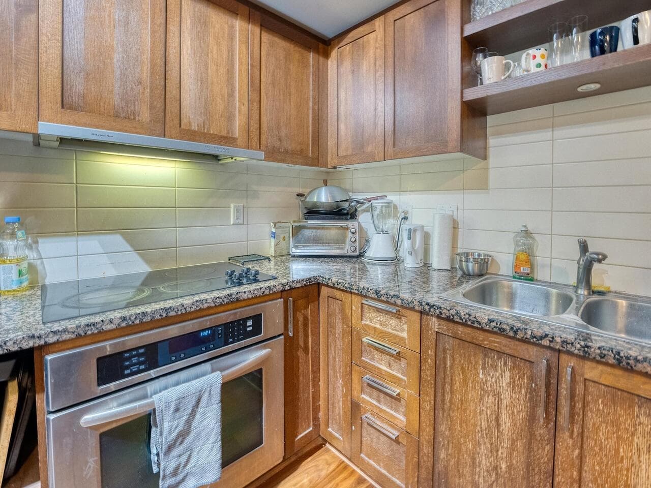 516 - 2268 W Broadway, Vancouver, V6K 0B2 — photo 3