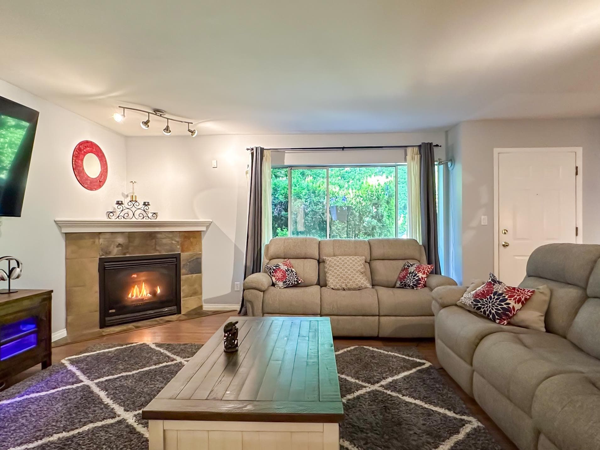2 - 13630 84 Avenue, Surrey, V3W 0T6 — photo 2